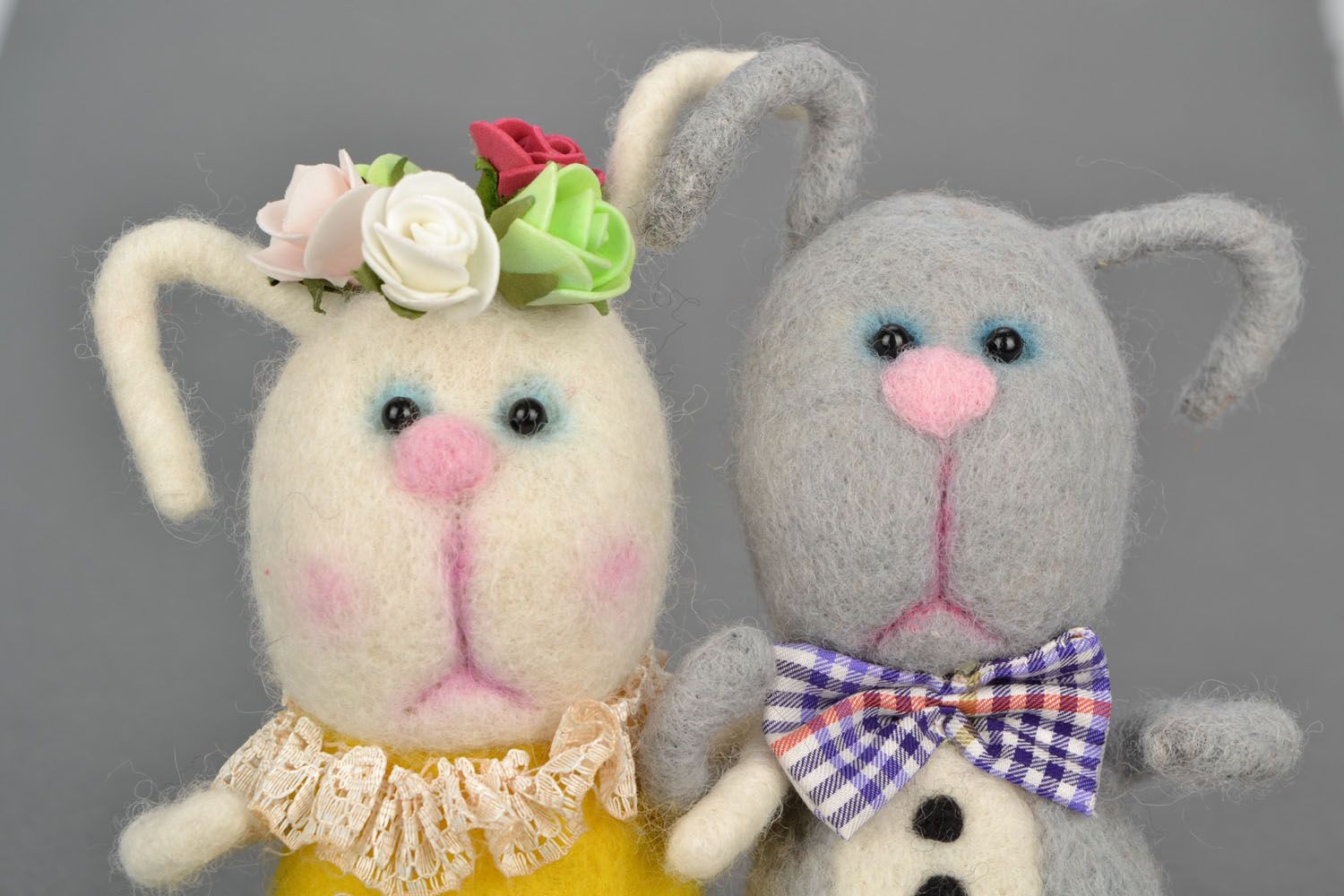 Desktop toys set of 'just married' bunnies photo 4
