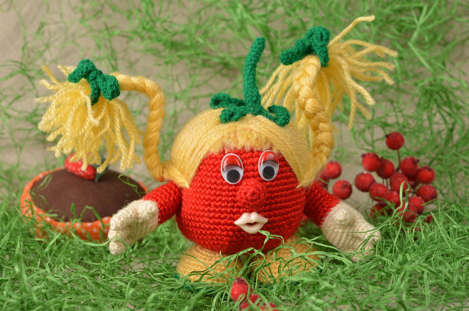 Вязаный овощ интерьерная игрушка ручной работы мягкая игрушка помидор красная фото 1