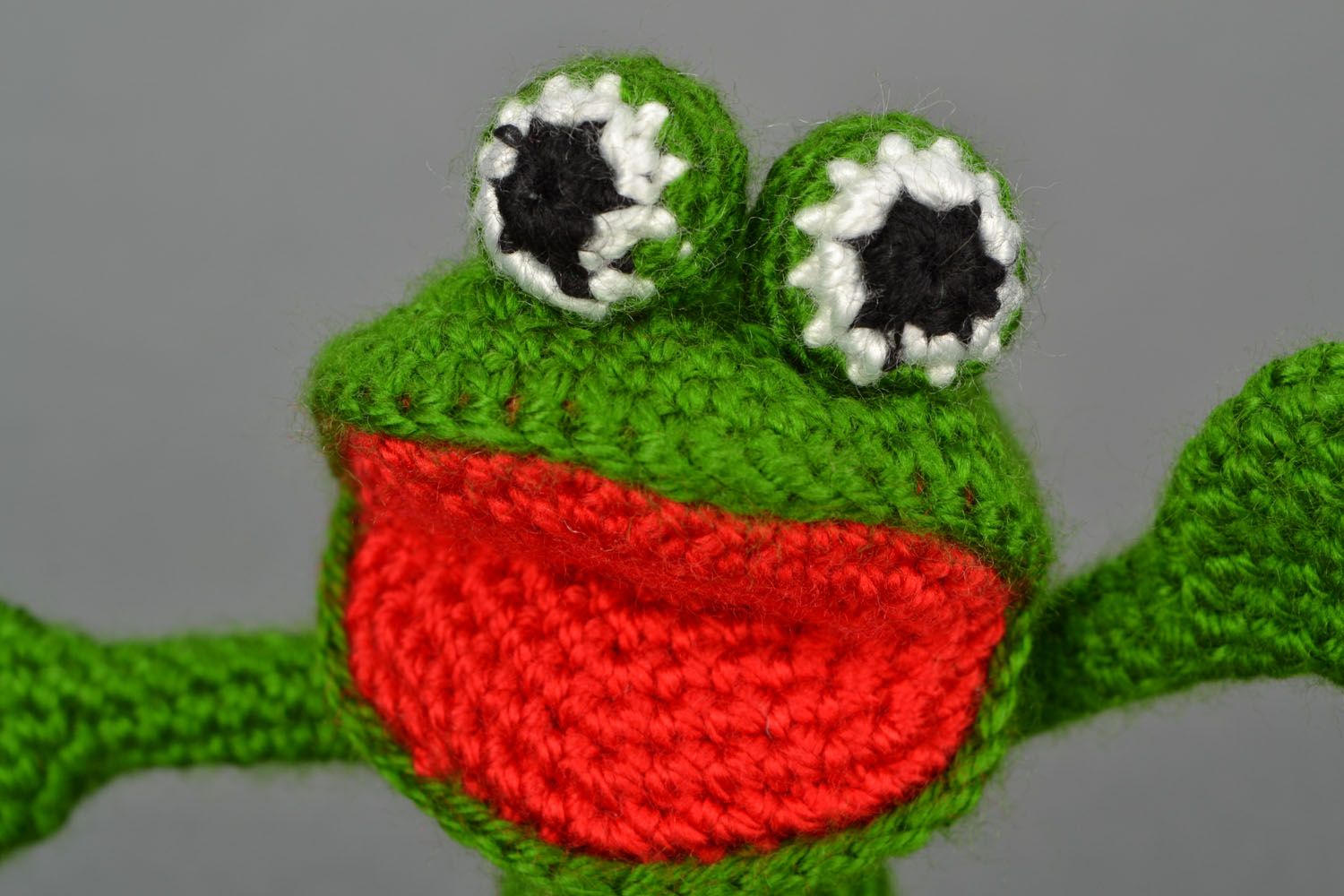 Jouet tricot au crochet Petite Grenouille photo 3