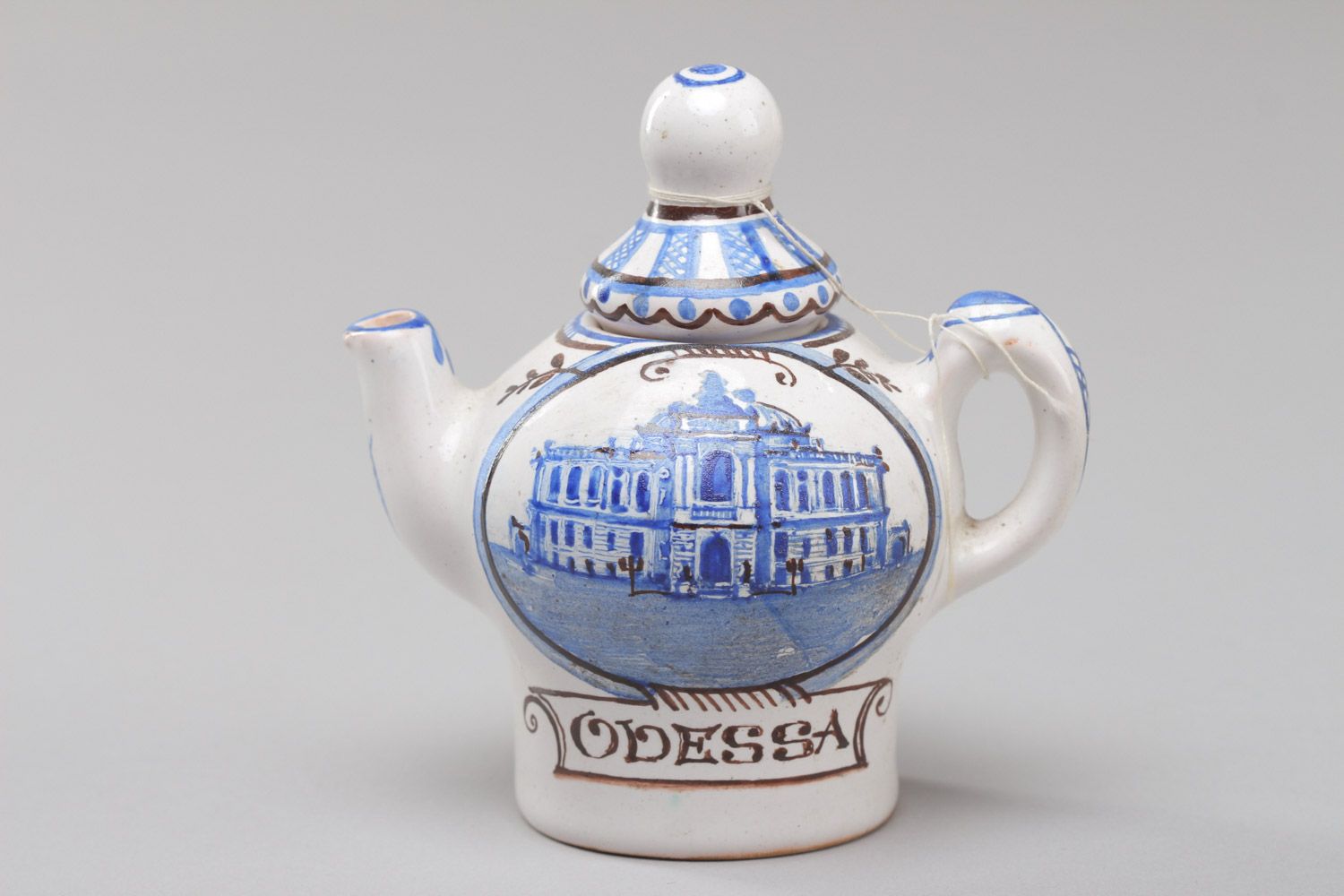 Керамический декоративный чайник с крышкой ручной работы покрытый эмалью фото 2