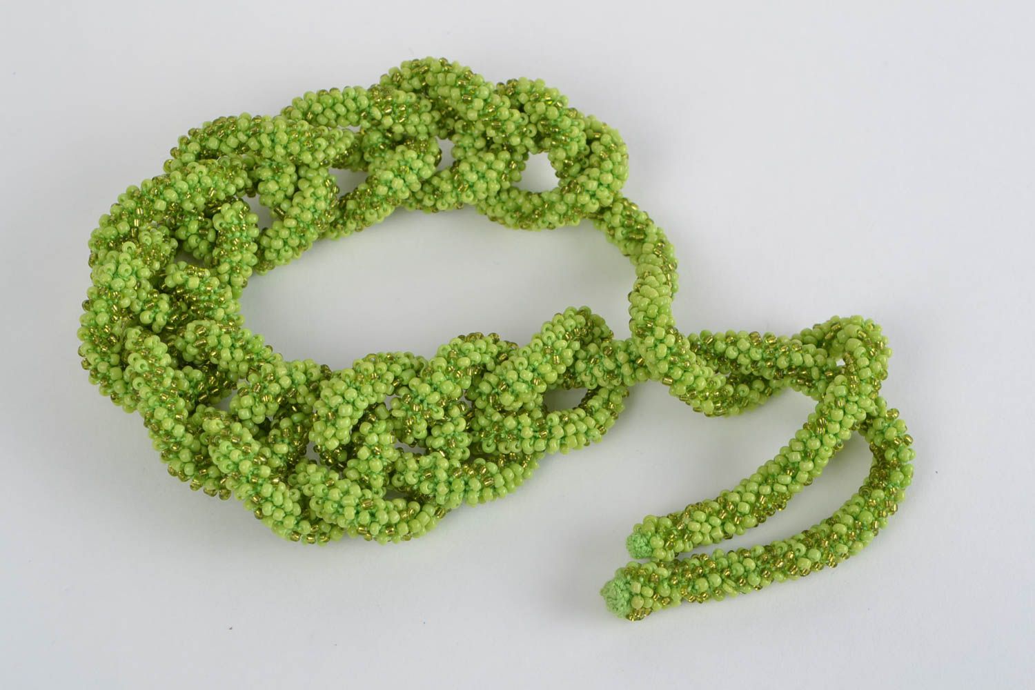 Lariat en perles de rocaille long vert fait main au crochet original photo 3