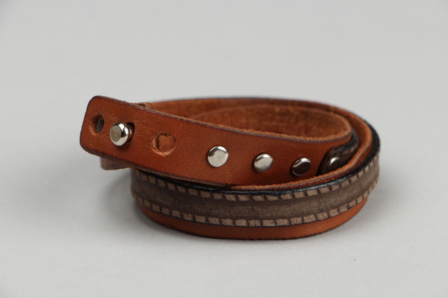 Brown leather bracelet photo 4