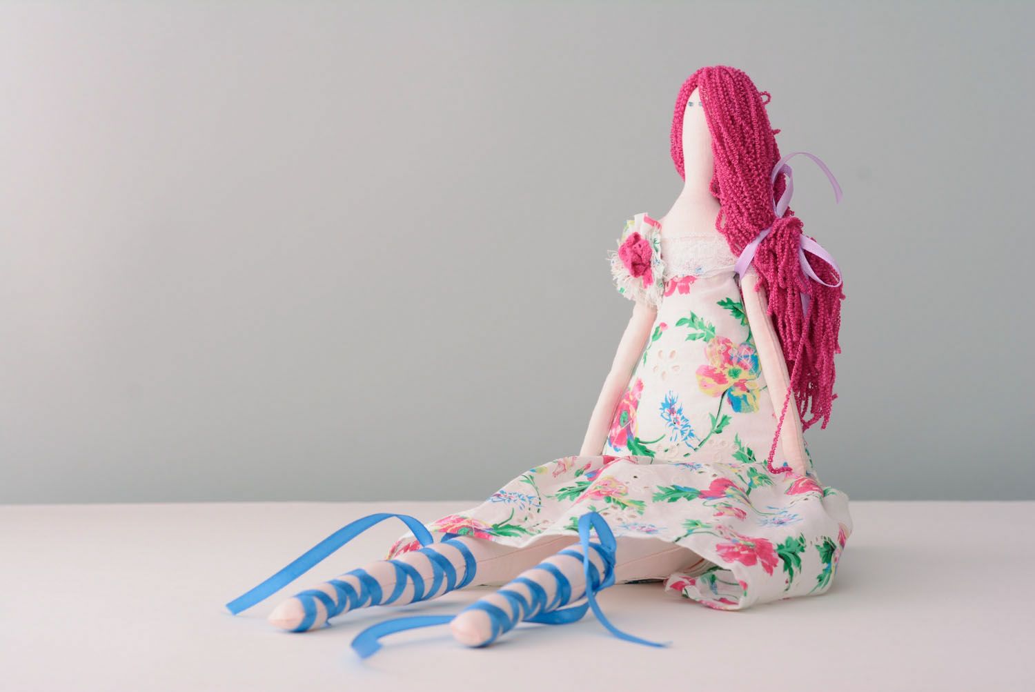 Designer doll with long legs photo 1