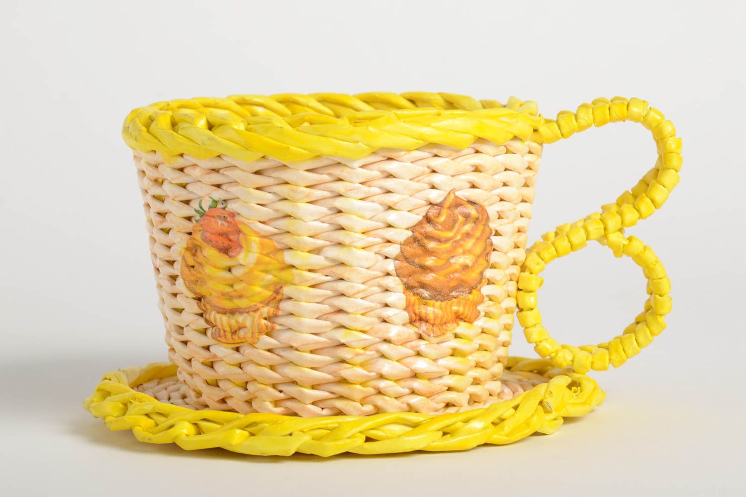 Handmade woven paper basket woven paper box design newspaper craft gift ideas photo 2