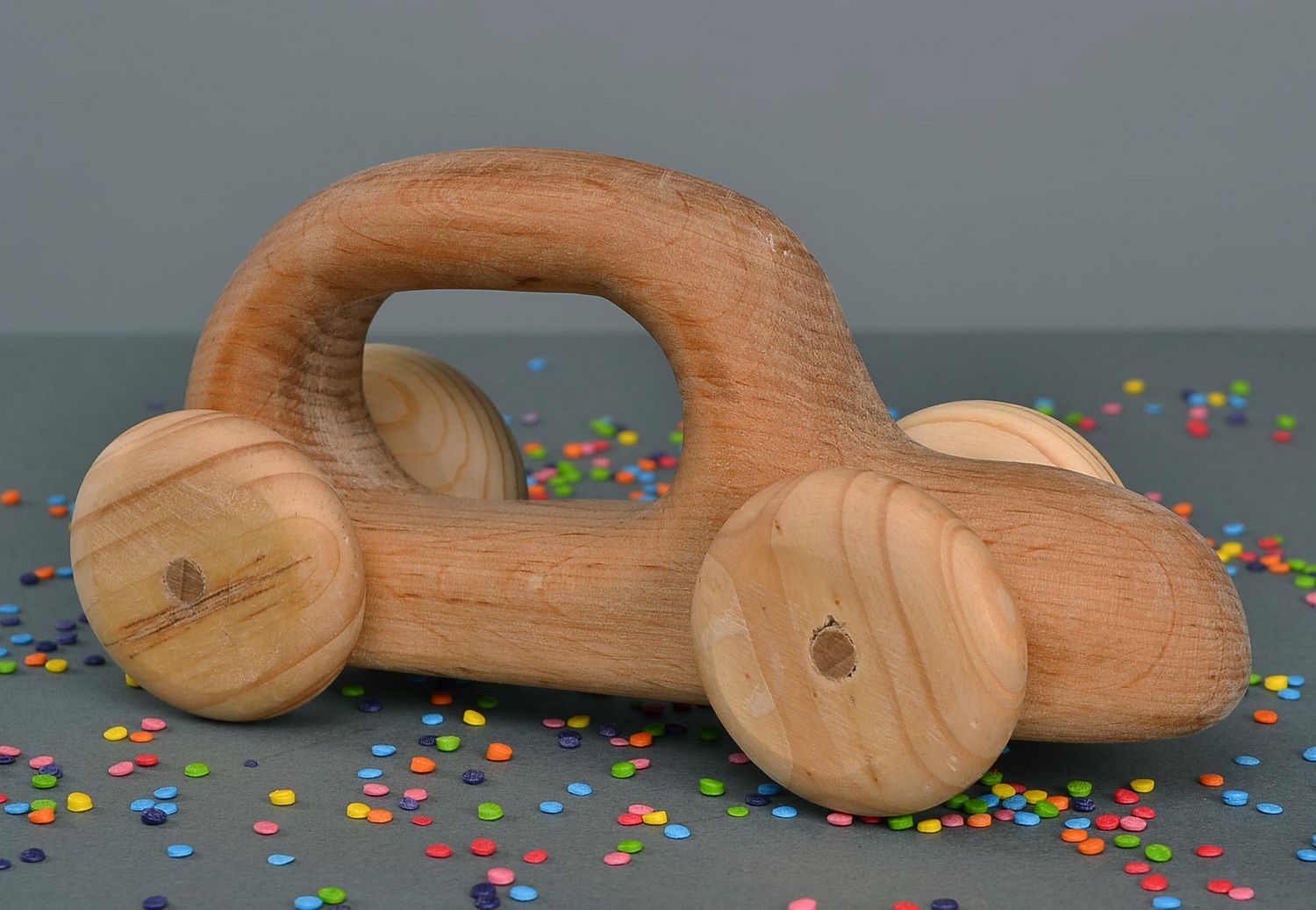 Coche de juguete en madera  foto 5