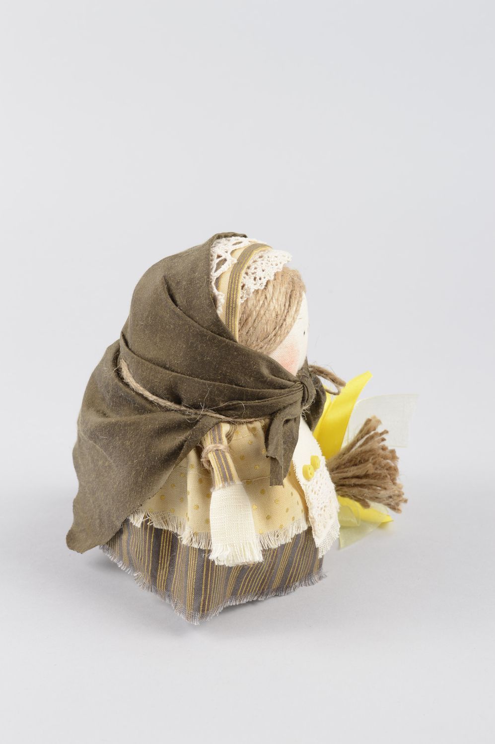 Muñeca de trapo artesanal con trenza decoración de hogar regalo original foto 3