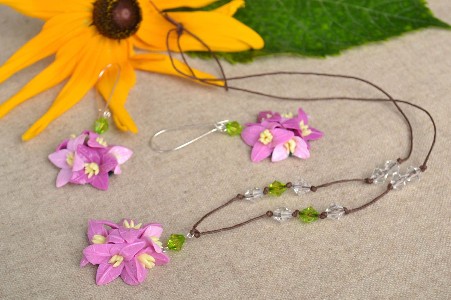 Handmade flower jewelry set dangling earrings pendant necklace polymer clay photo 1