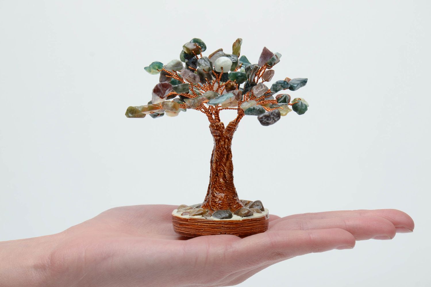 Миниатюрное дерево из яшмы бонсай фото 5