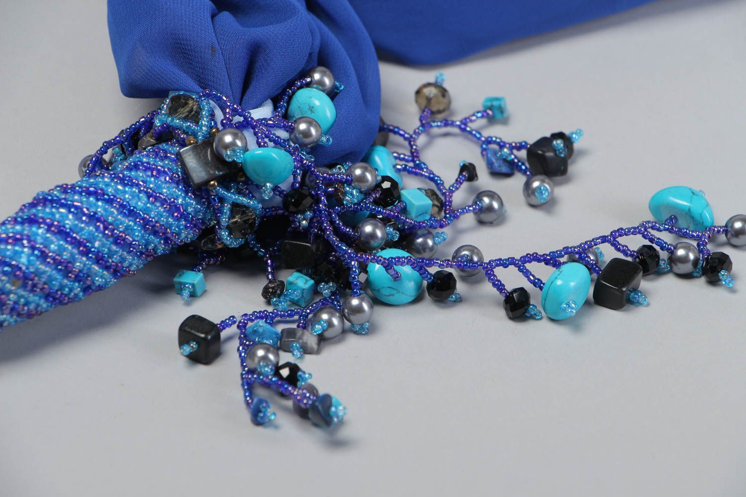 Ожерелье из бисера гематита и шифона ручной работы авторское красивое женское фото 3