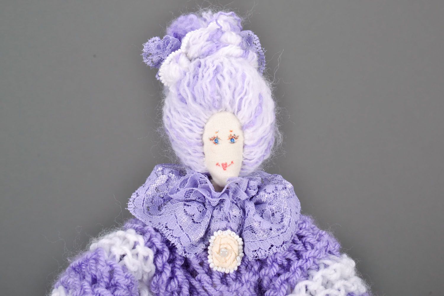 Knitted interior doll photo 2