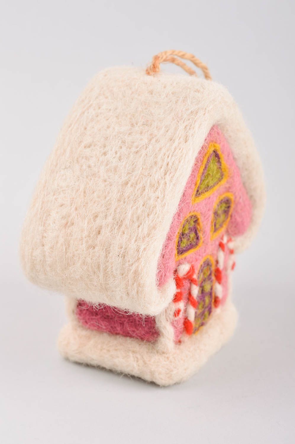 Валяная игрушка ручной работы декор на стену игрушка из шерсти Розовый домик фото 3