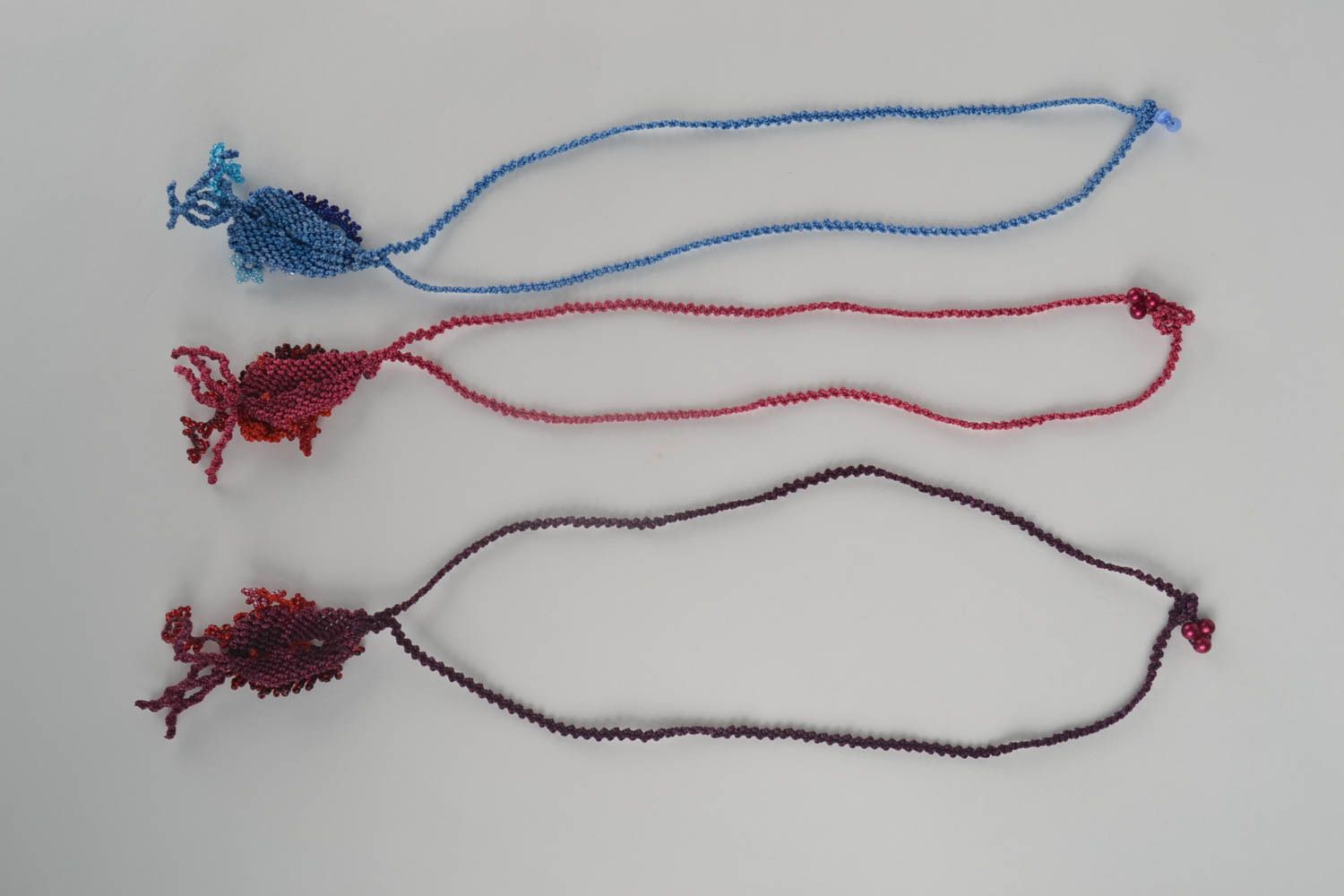 Украшения ручной работы набор аксессуаров кулон на шею 3 шт красивые плетеные фото 2