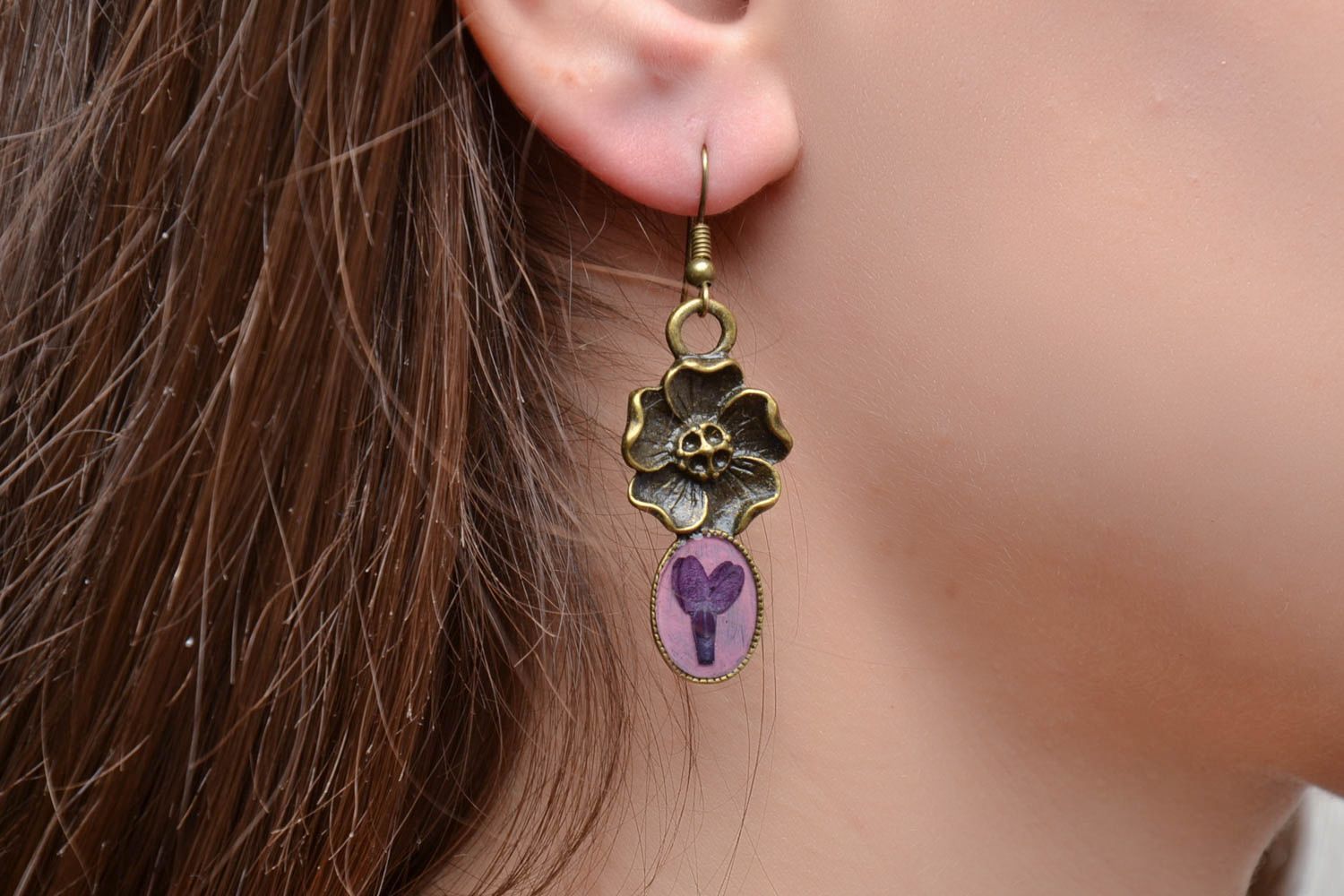 Earrings with real flowers photo 2