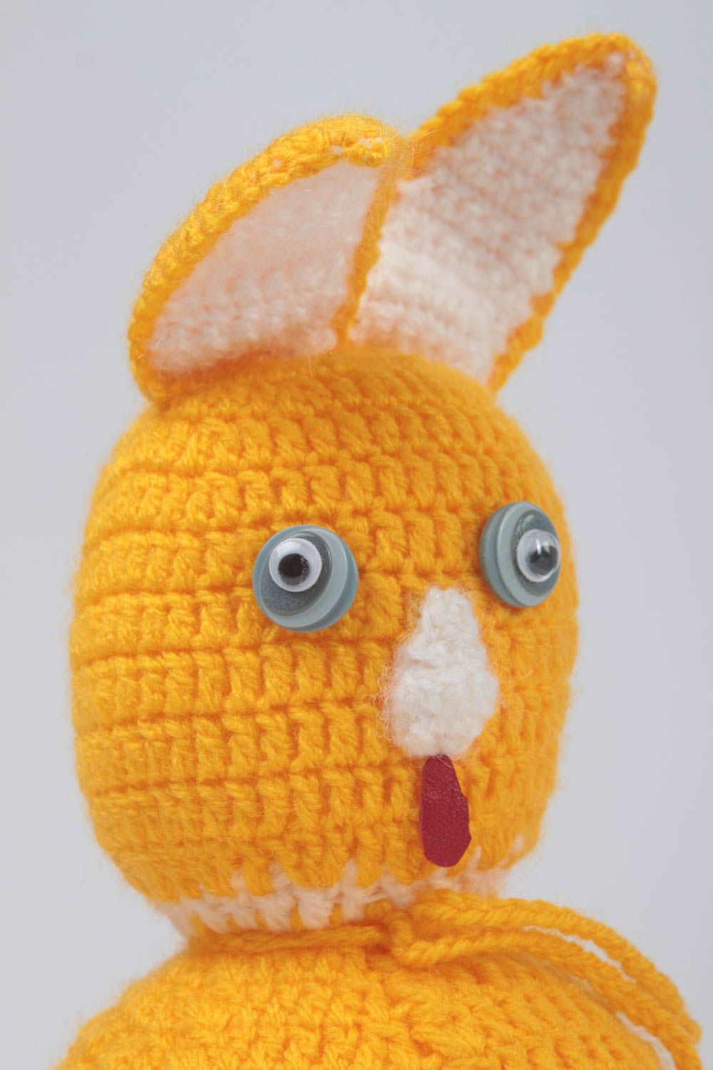 Handmade gehäkeltes Kuscheltier Spielzeug Hase Designer Geschenk für Kinder gelb foto 3