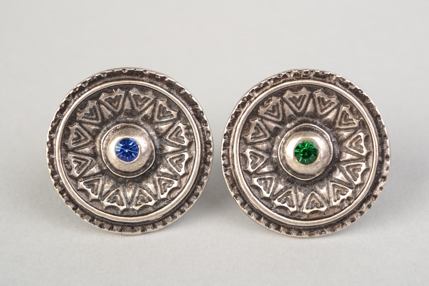 Set of 2 handmade round rings cast of hypoallergenic metal with rhinestones photo 3