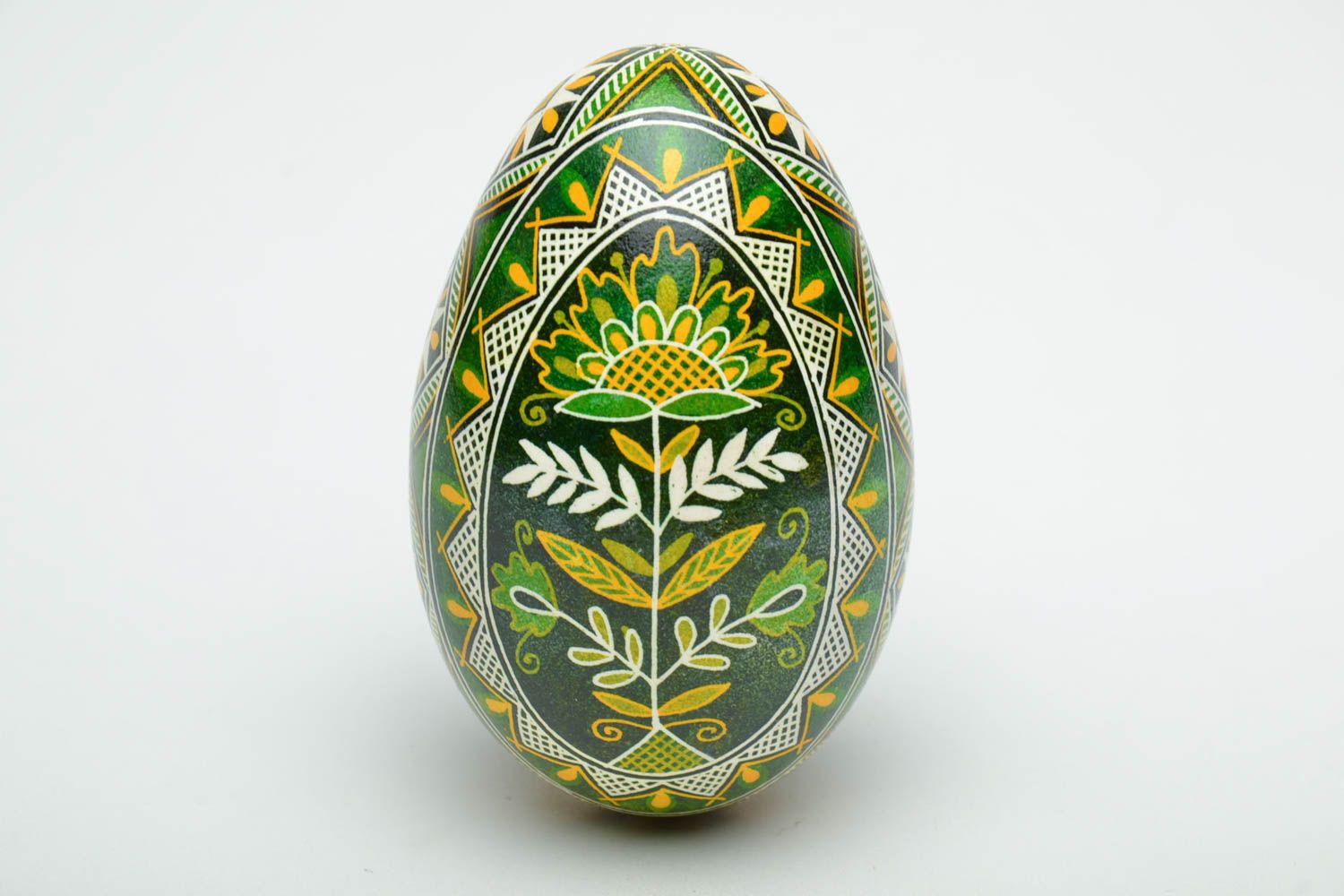 Пасхальное яйцо с росписью гусиное фото 2