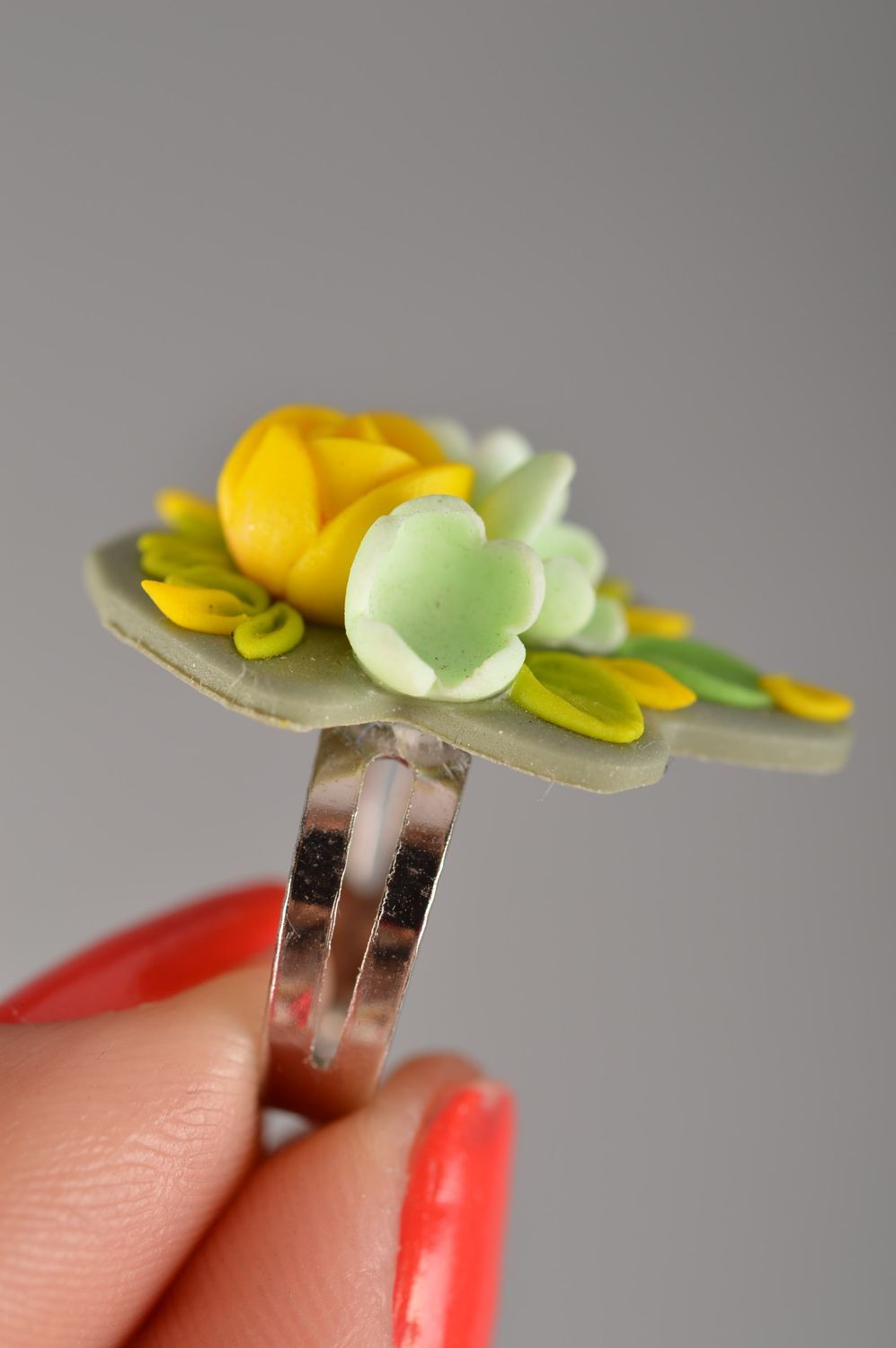 Polymer clay jewelry handmade plastic ring and pendant accessories with flowers photo 2
