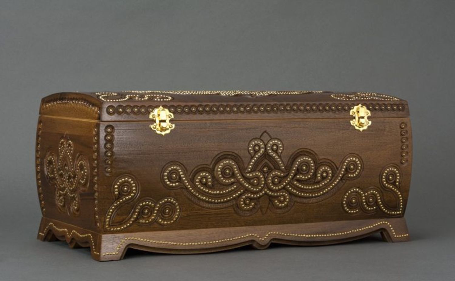 Carved jewelry box with inlay photo 4