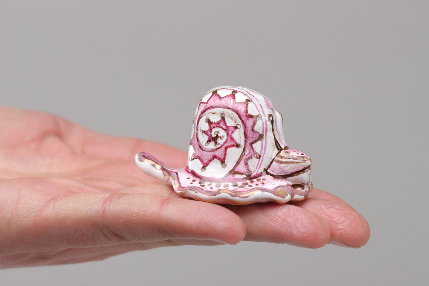 Unusual design pink handmade painted ceramic figurine of snail photo 5