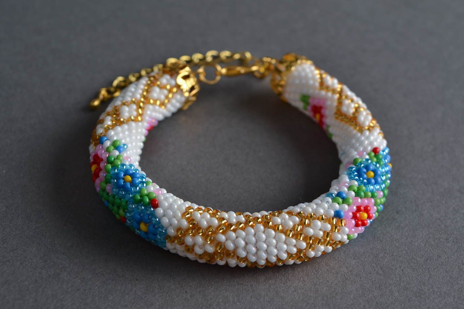 Bracelet fait main tendre spirale au crochet à motif floral accessoire femme photo 1