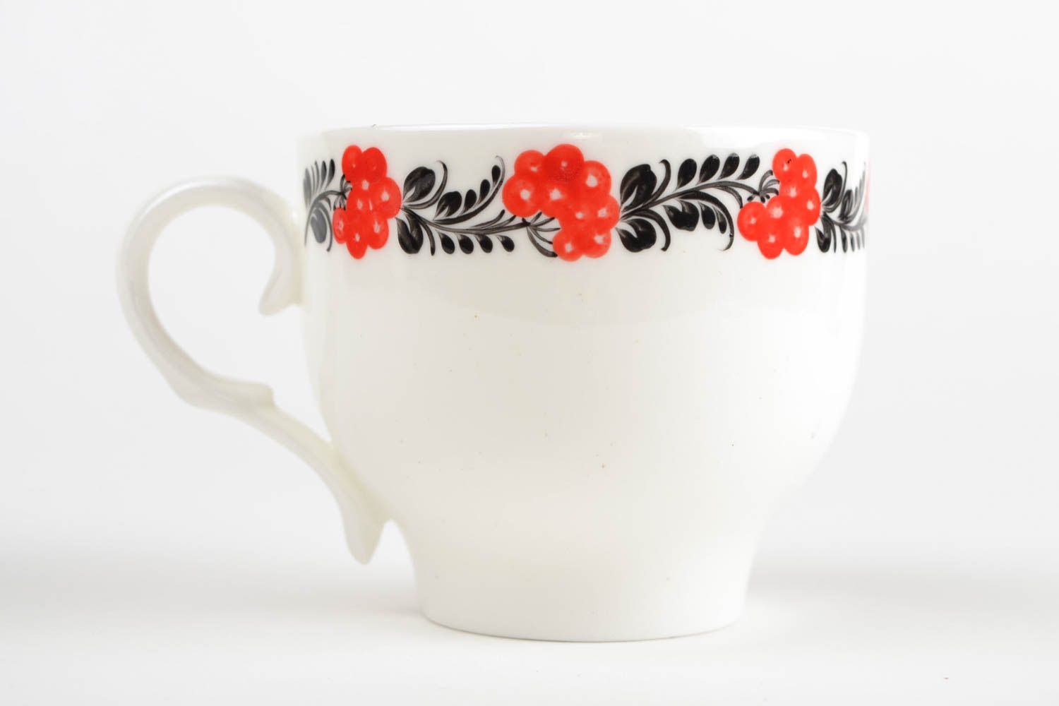 5 oz white ceramic porcelain tea cup with black and red floral pattern in Japanese style photo 3