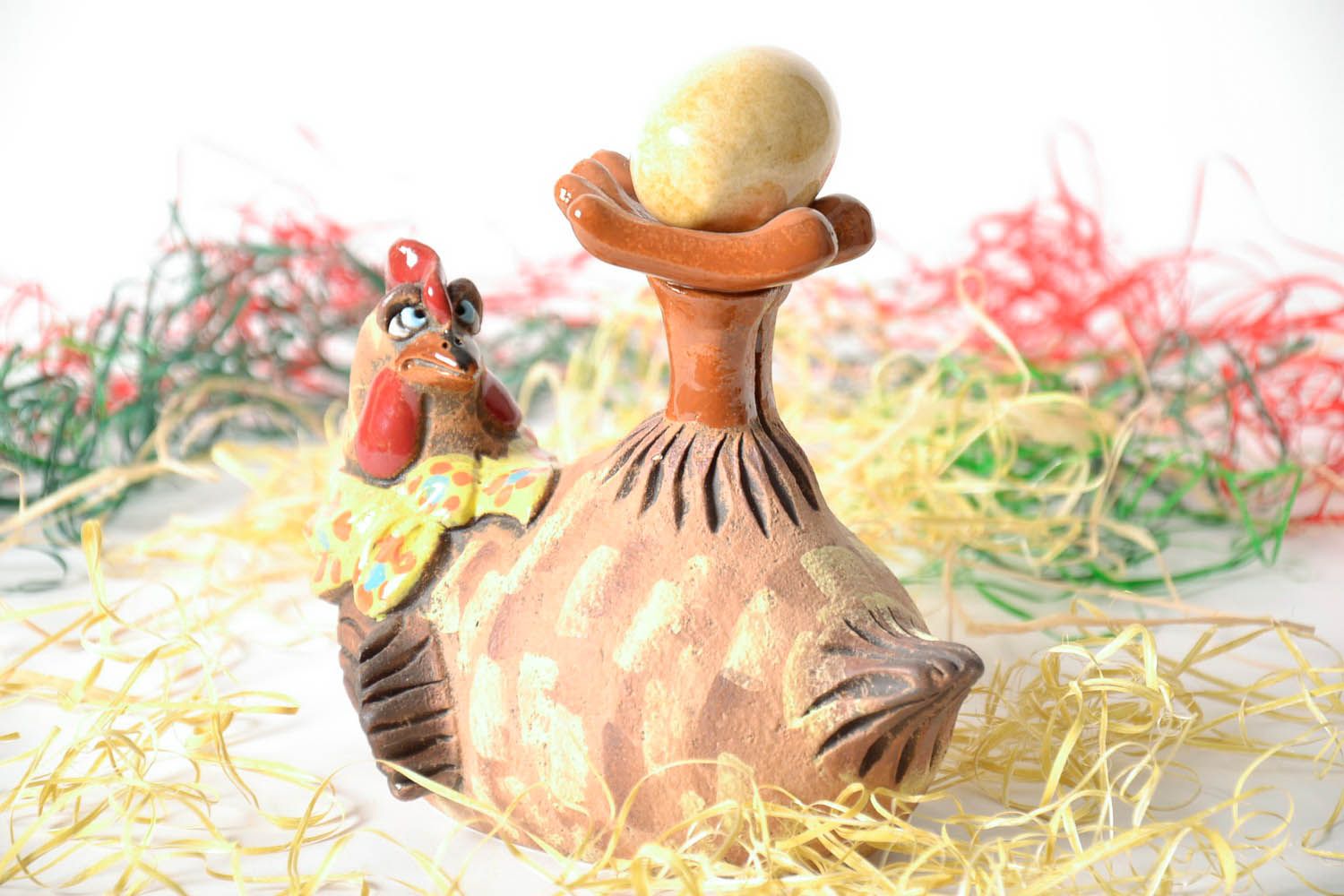 Keramik Spardose Huhn mit einem Ei foto 1
