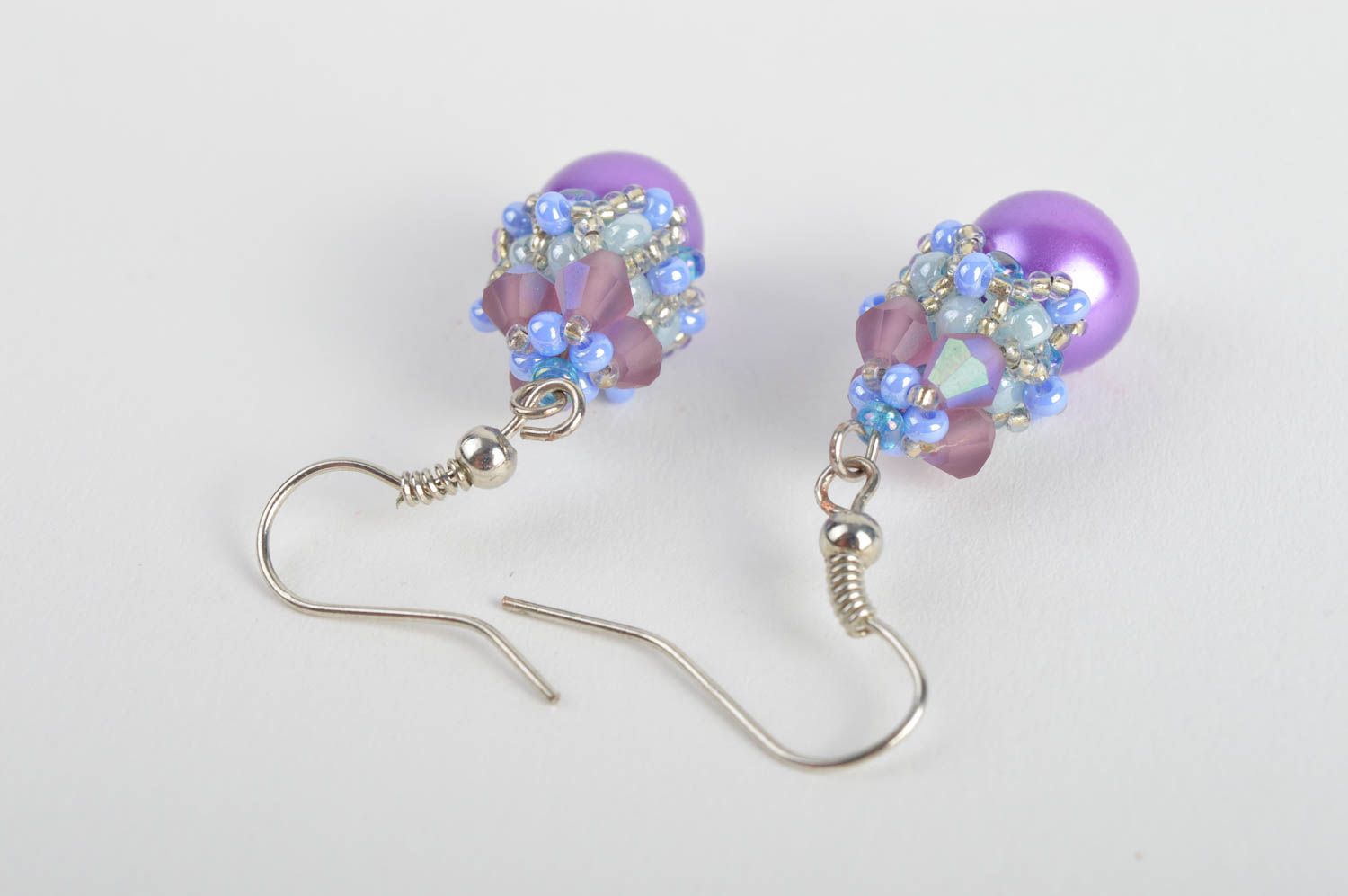 Handmade small designer neat dangle earrings with violet beads photo 5
