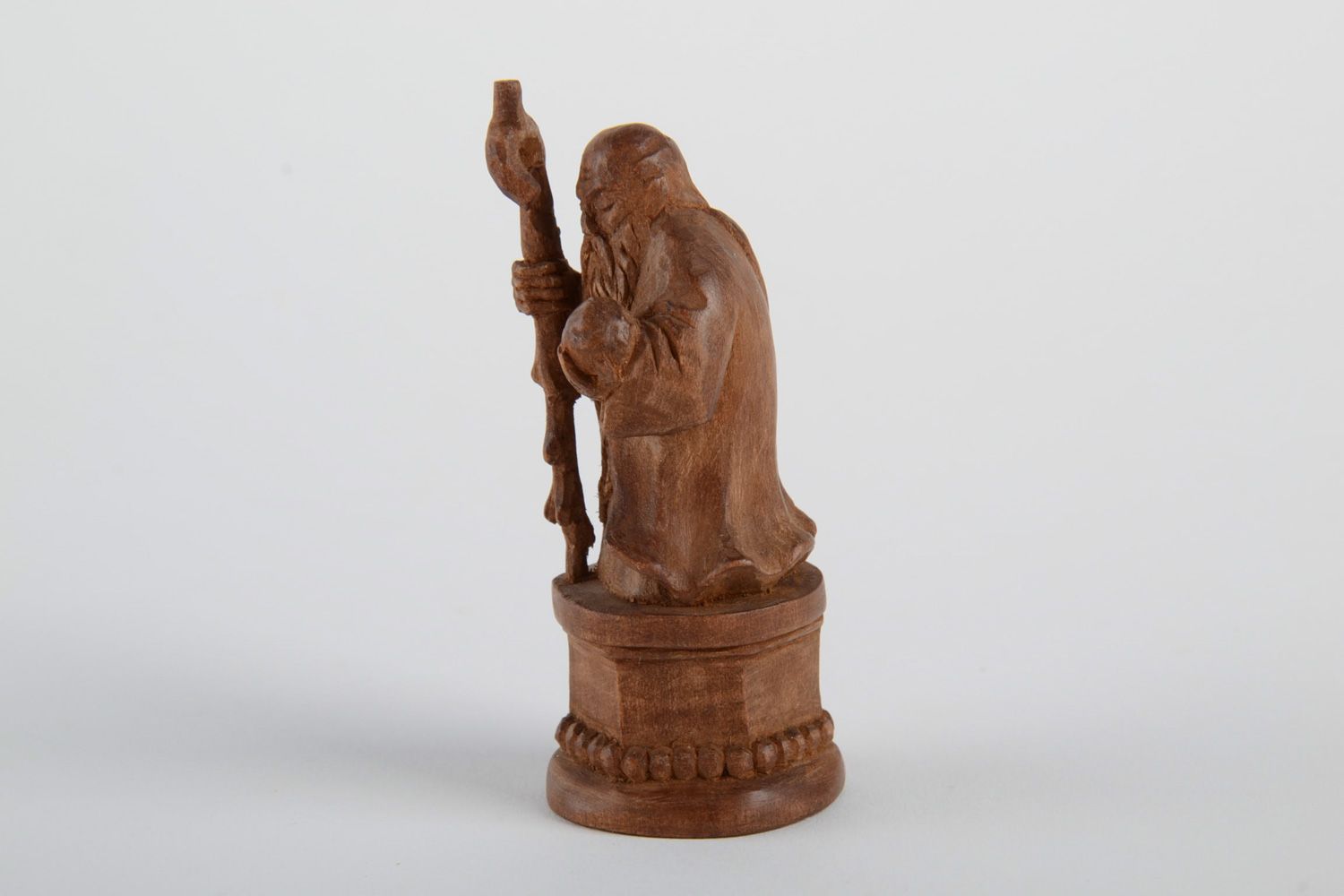 Handmade carved wooden figurine of wise man for table decoration Shou Hsing  photo 4
