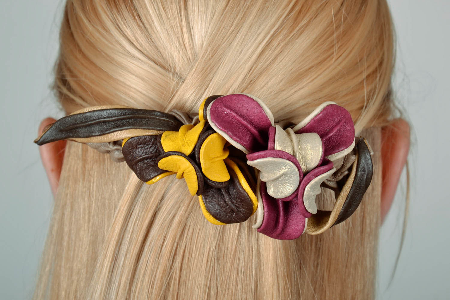 Hair Pin Made of Leather photo 5