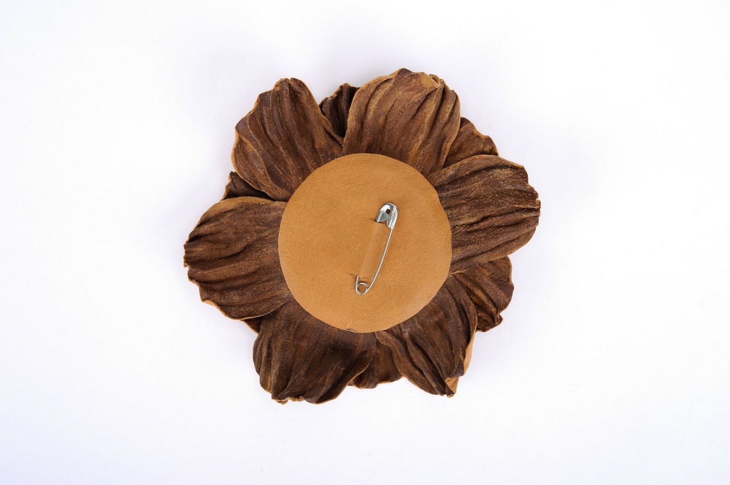 Leather Brooch in the form of a flower photo 3
