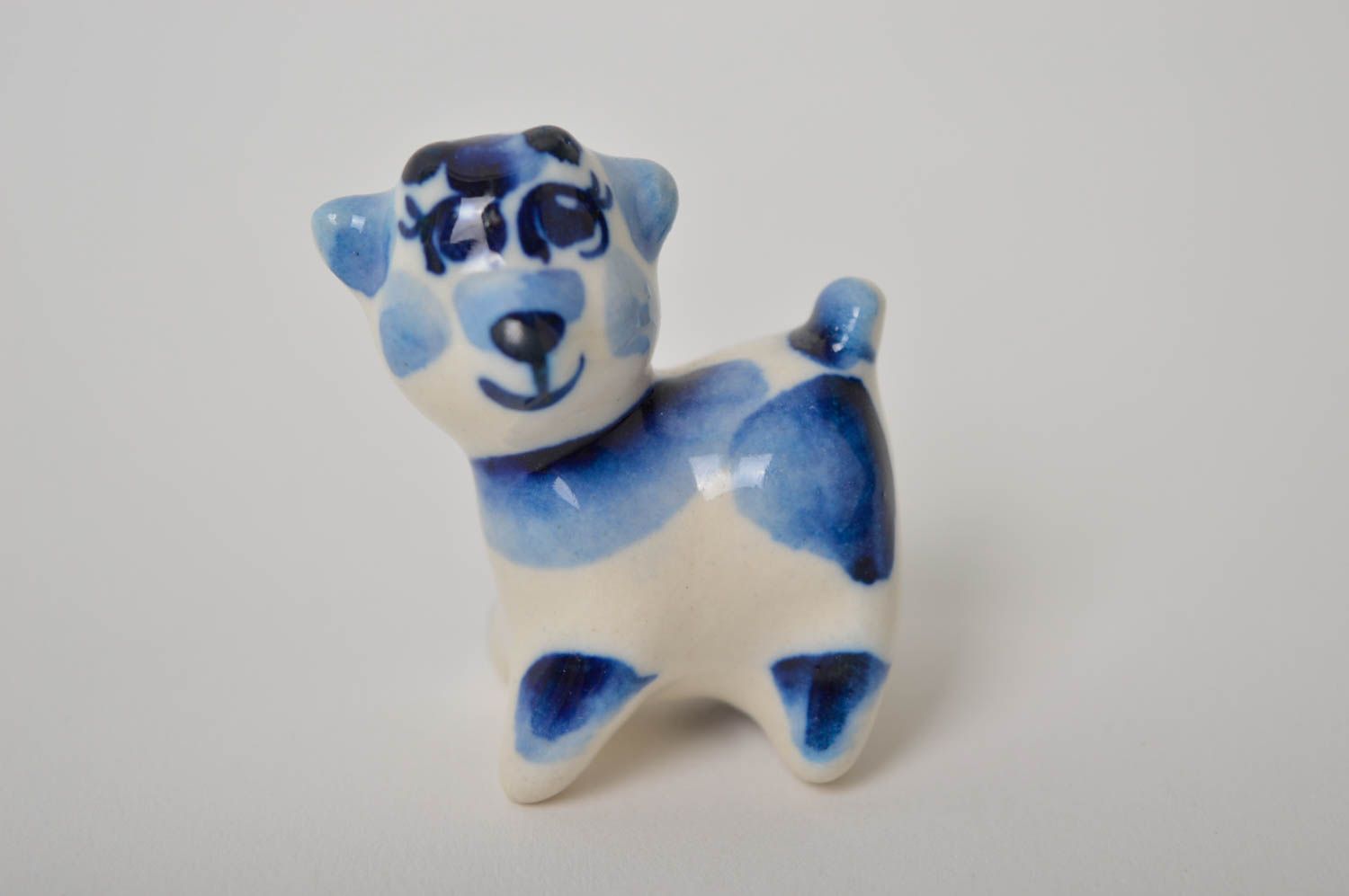 Figurine chien faite main Statuette céramique bleu-blanc Décoration maison photo 2