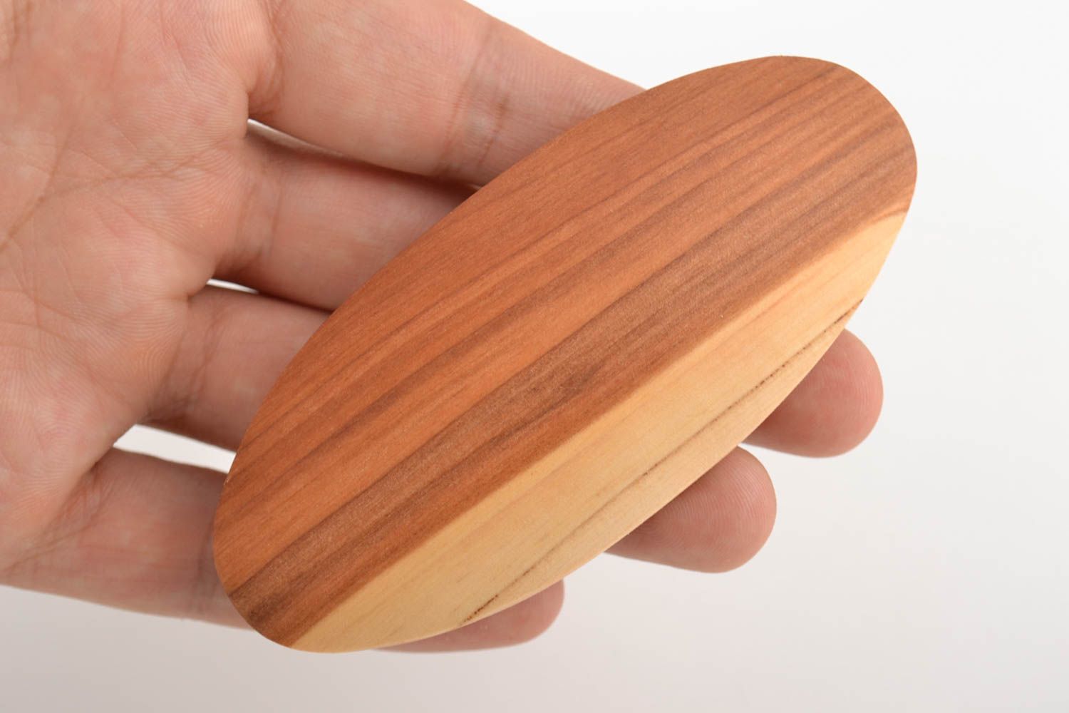 Hair jewelry clip Convenient oval beautiful handmade wooden hair clip of light color photo 5