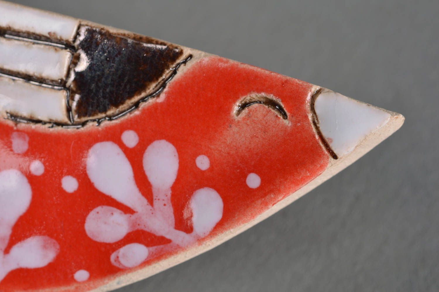 Unusual handmade designer red clay brooch in the shape of bird photo 2