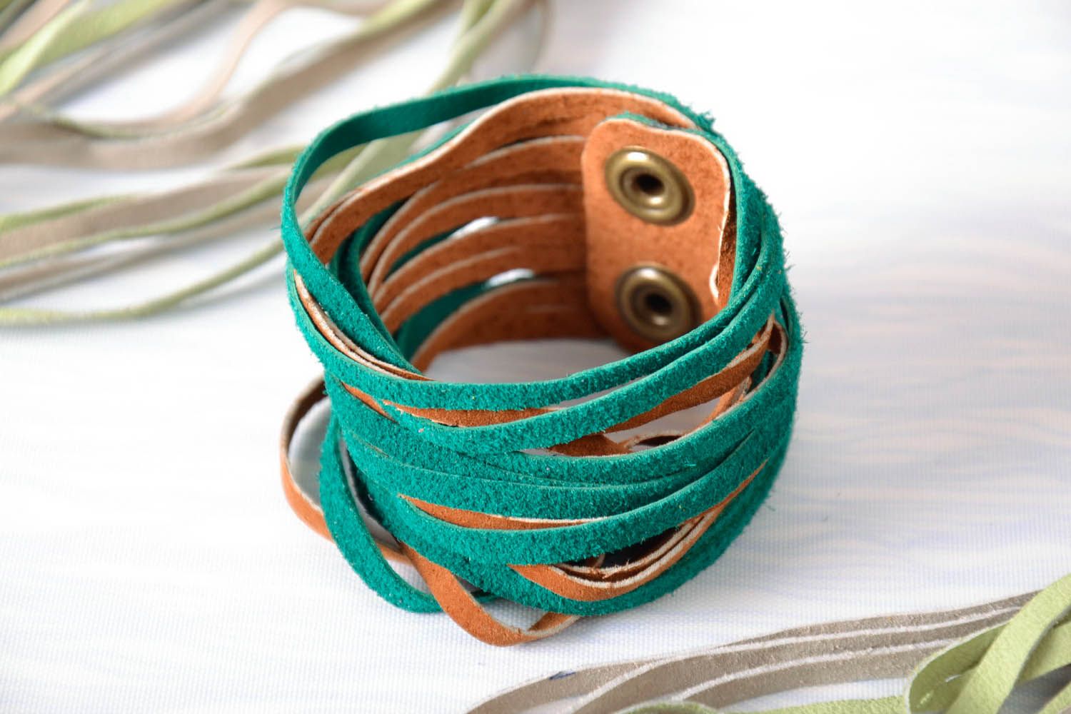 Wide leather two-layer bracelet  photo 1