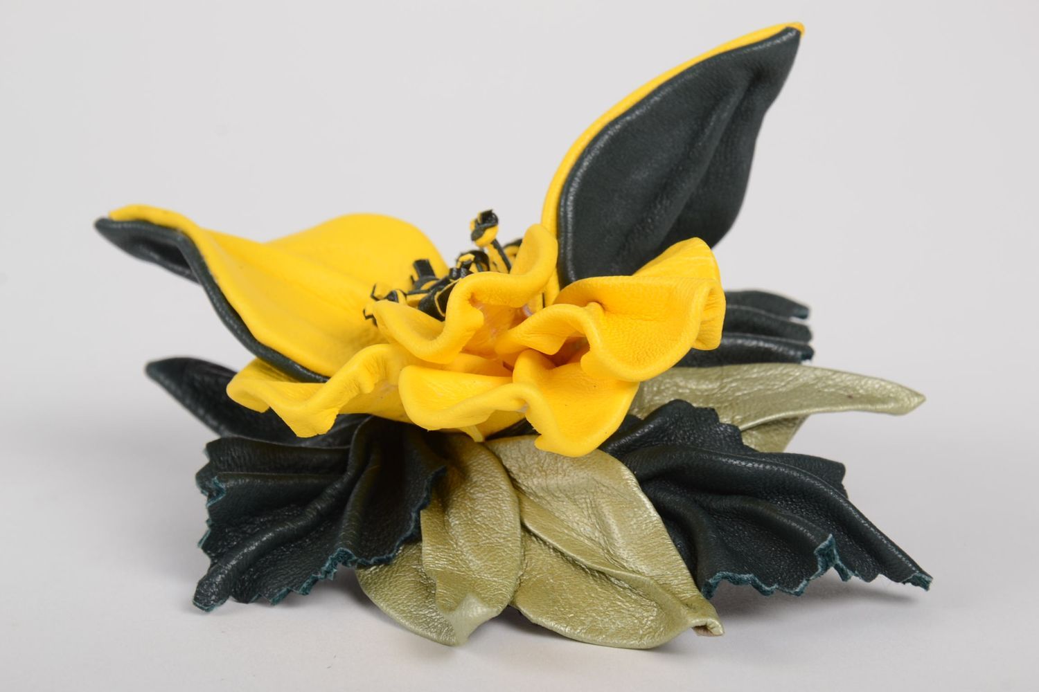 Handgeschaffener Haarschmuck Blume originelles Accessoire für Haare Haar Spange foto 5