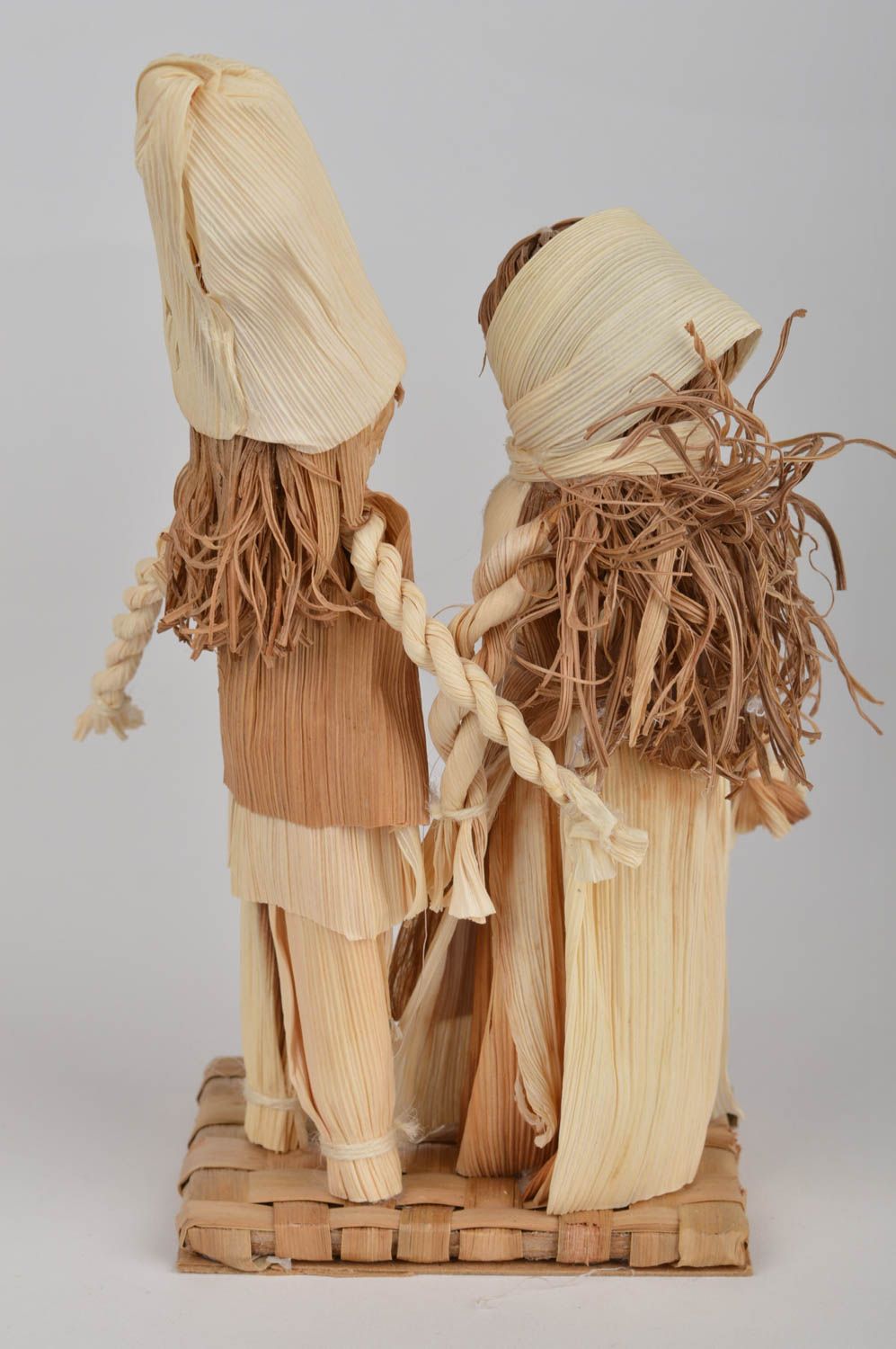 Handmade corn leaves figurines set of 2 pieces eco-friendly home decor Couple photo 3