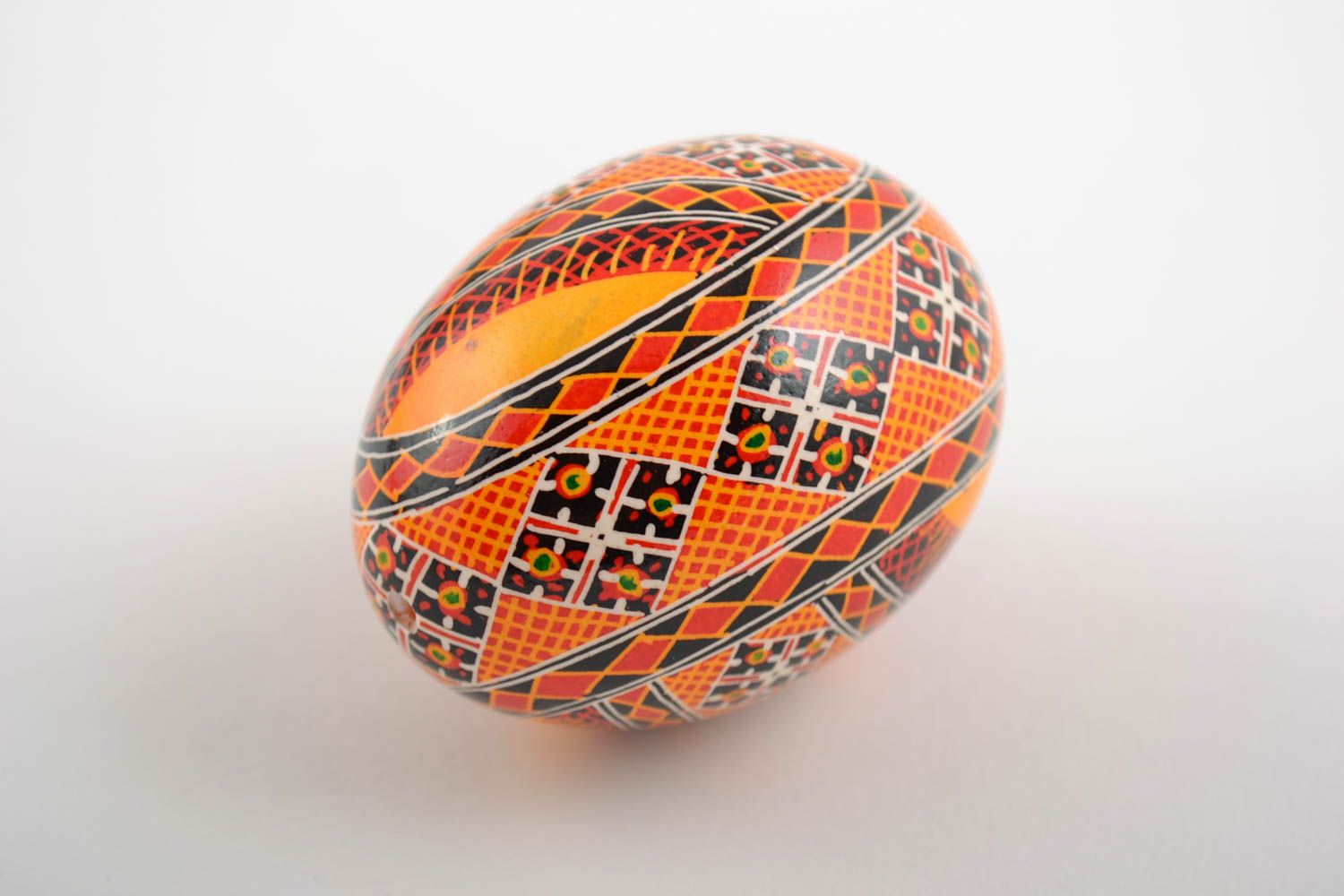 Декоративное яйцо на Пасху в оранжевых тонах красивое на подарок ручная работа фото 4