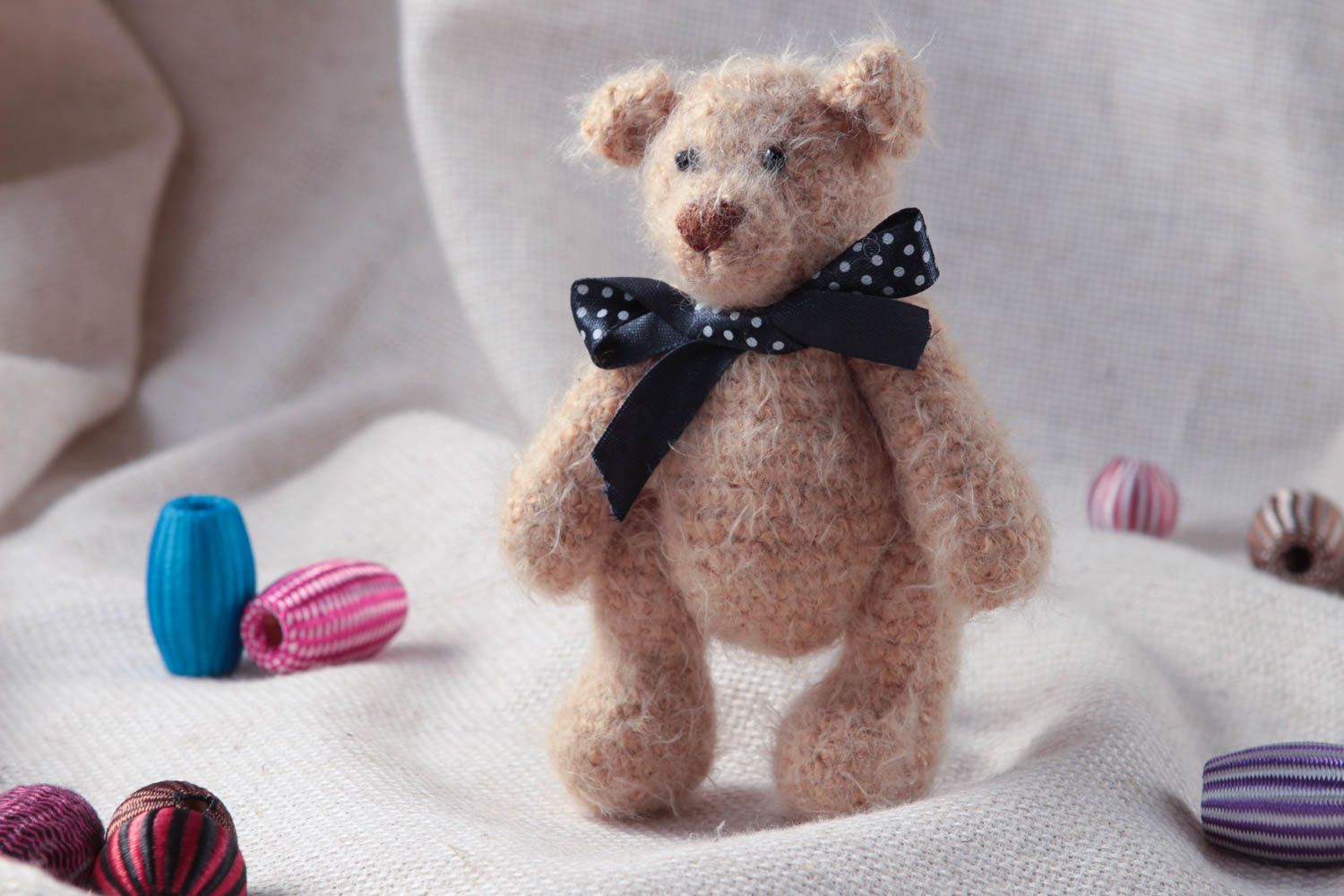 Juguete artesanal con forma de oso encantador regalo original peluche para niños foto 1