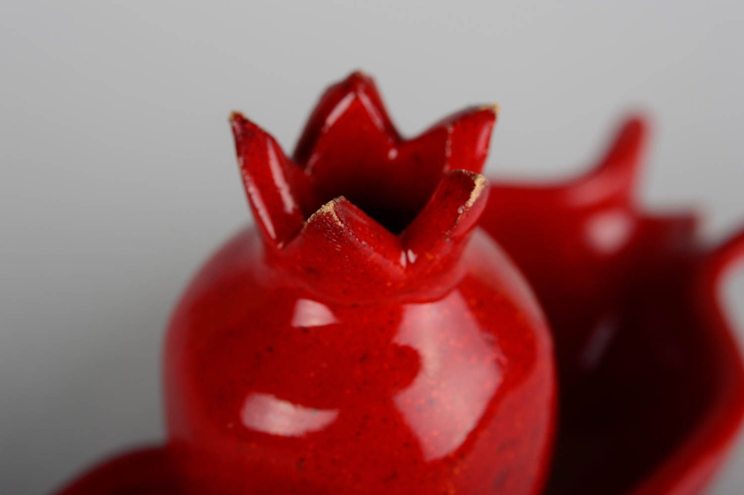 Saucière design fait main Vaisselle céramique Accessoire cuisine rouge grenades photo 4
