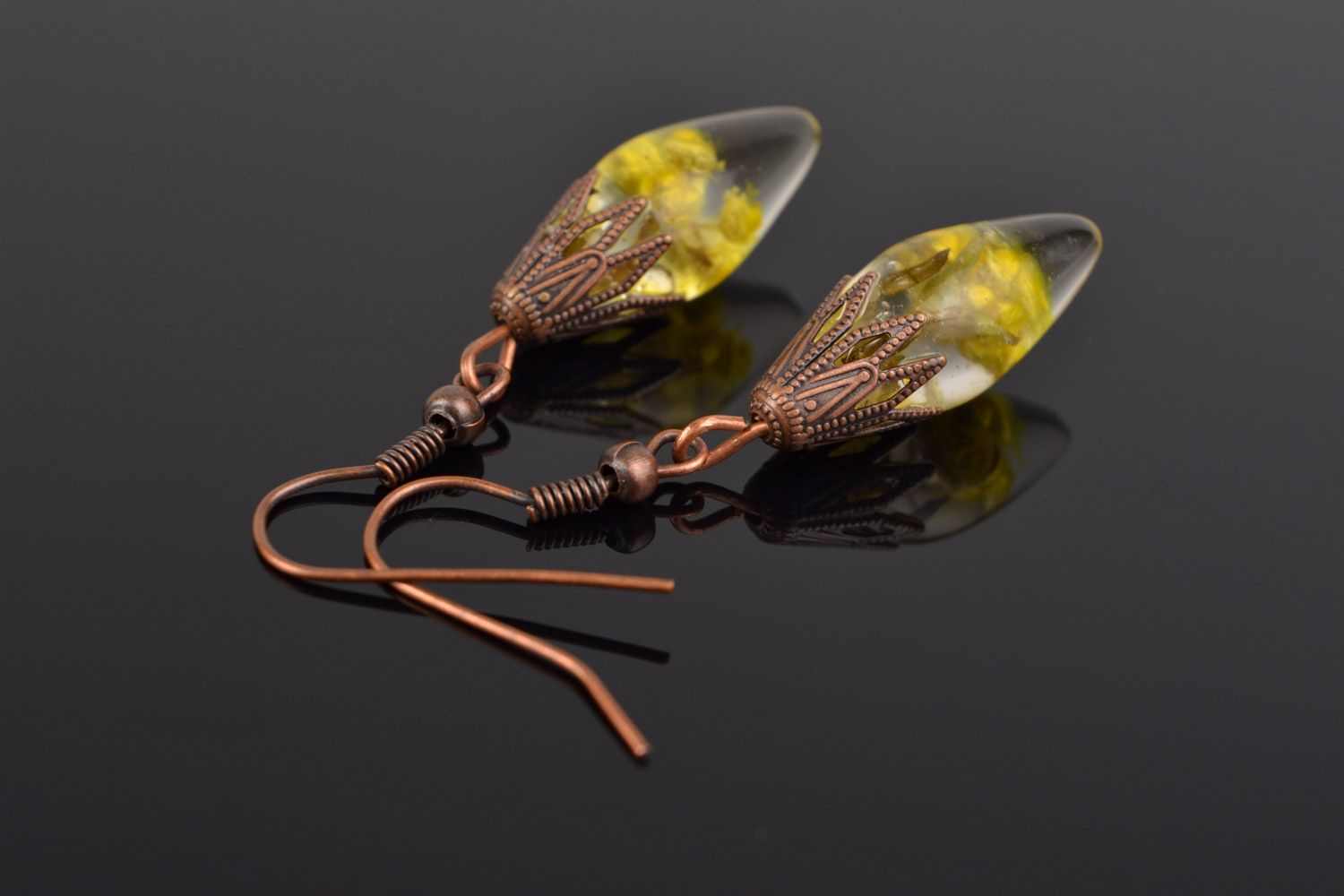 Handmade long drop earrings with helichrysum coated with epoxy photo 1