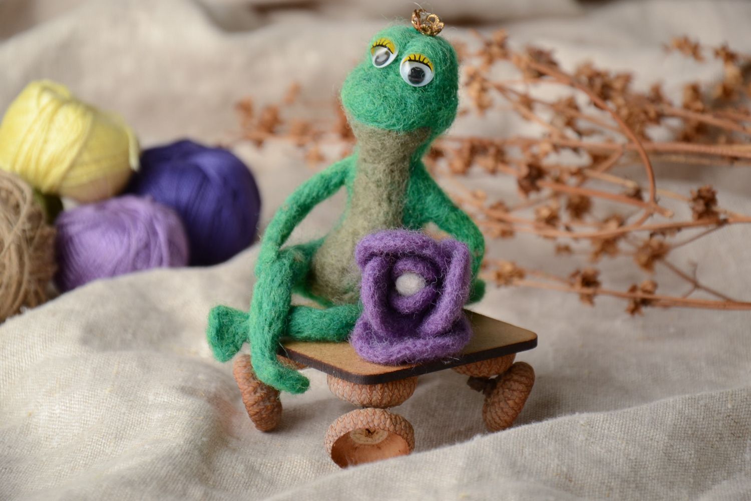 Handmade felted wool toy Frog photo 1