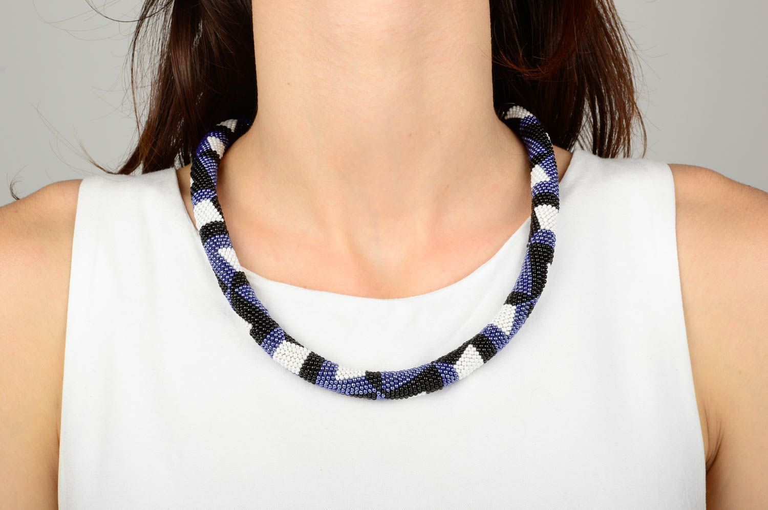 Handmade Ethno Kette schön Schmuck aus Rocailles Damen Collier lange Halskette foto 5