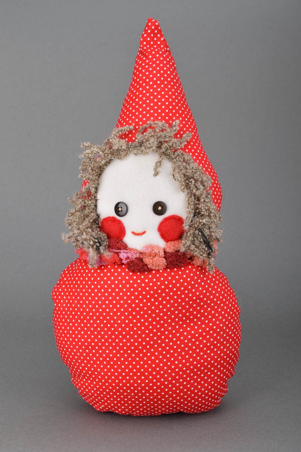 Кукла ручной работы кукла из ткани мягкая кукла оригинальная красного цвета фото 2