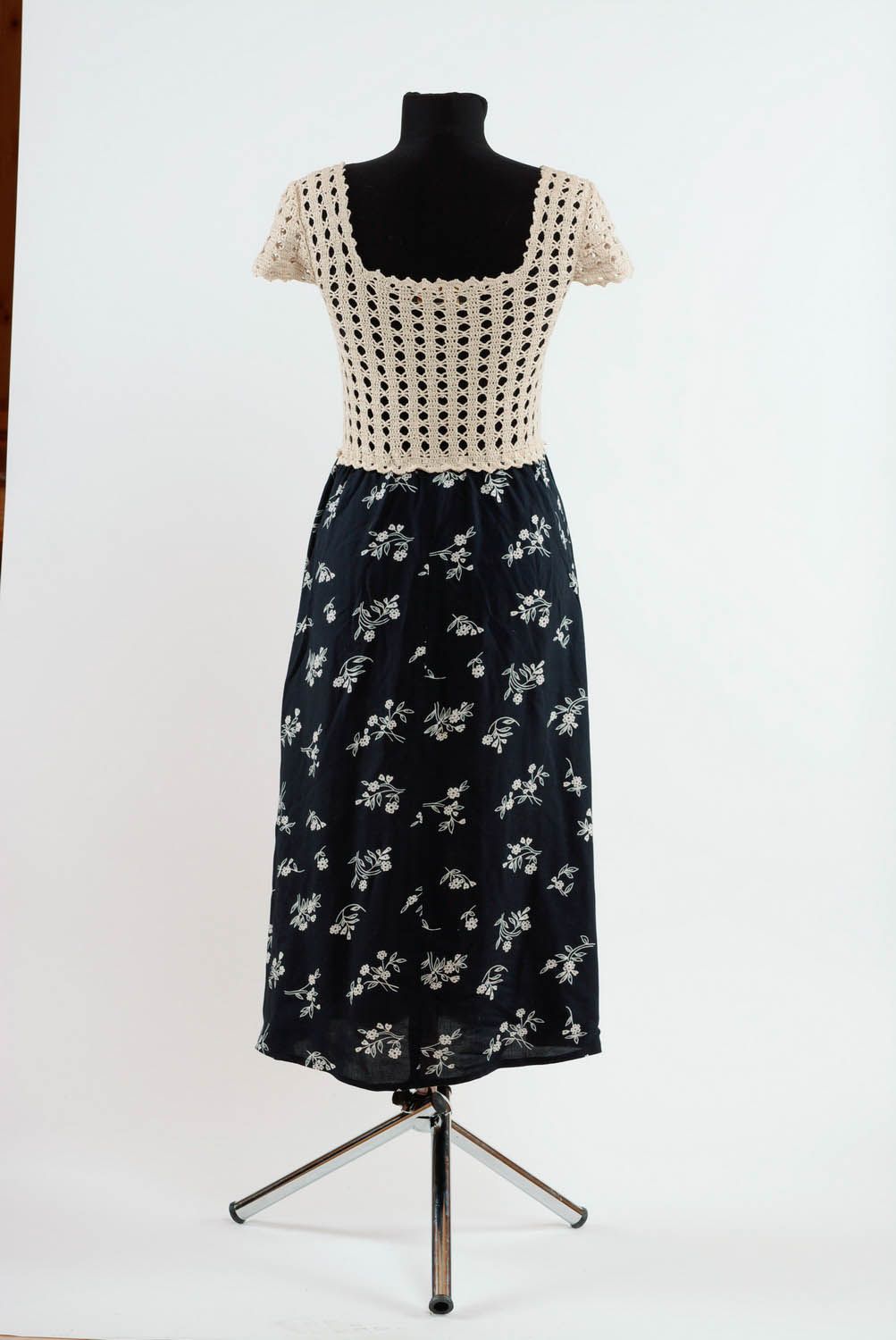Crocheted dress photo 4