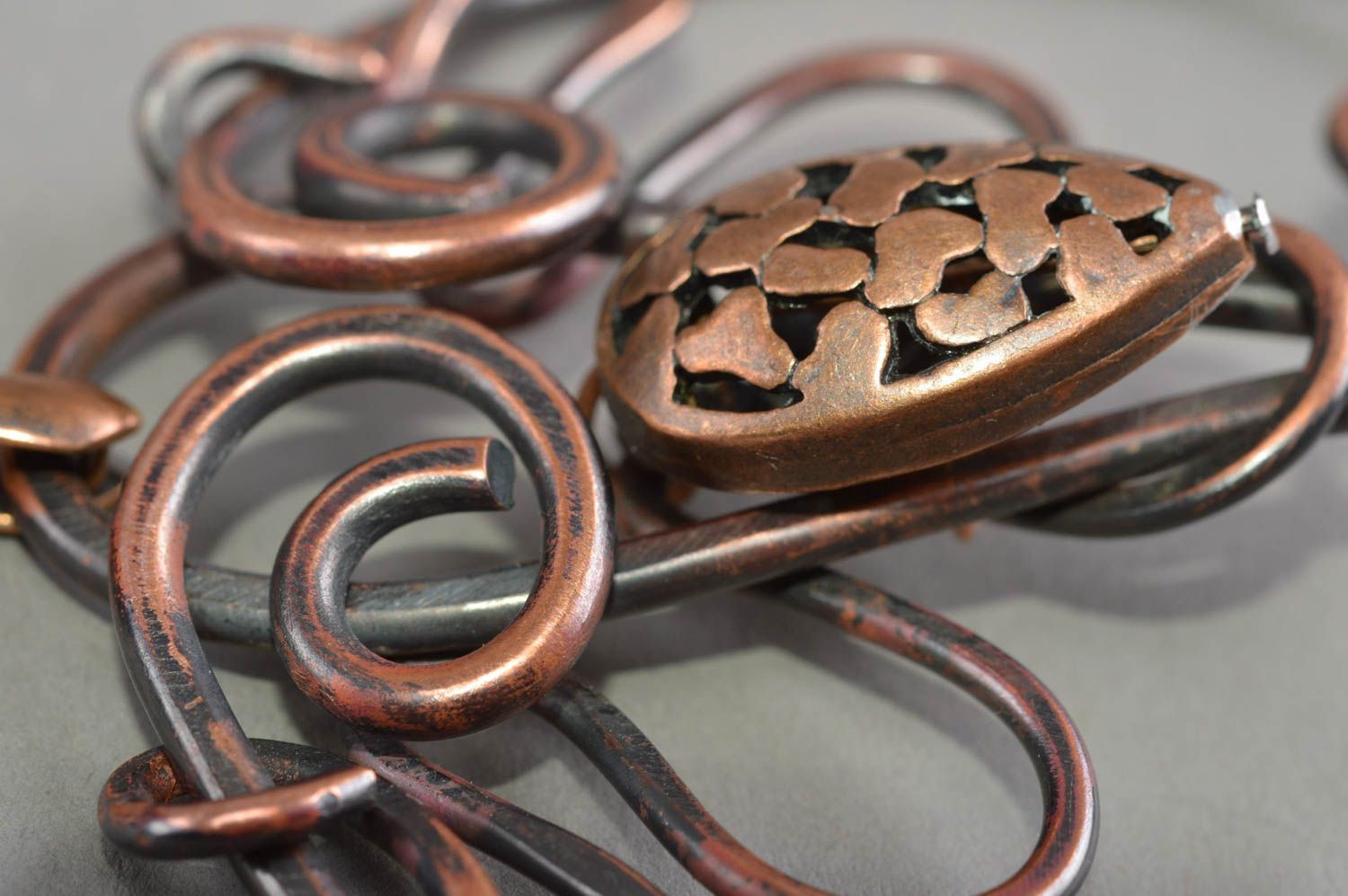 Colgante hecho a mano de cobre grande regalo para mujer bisutería artesanal foto 5