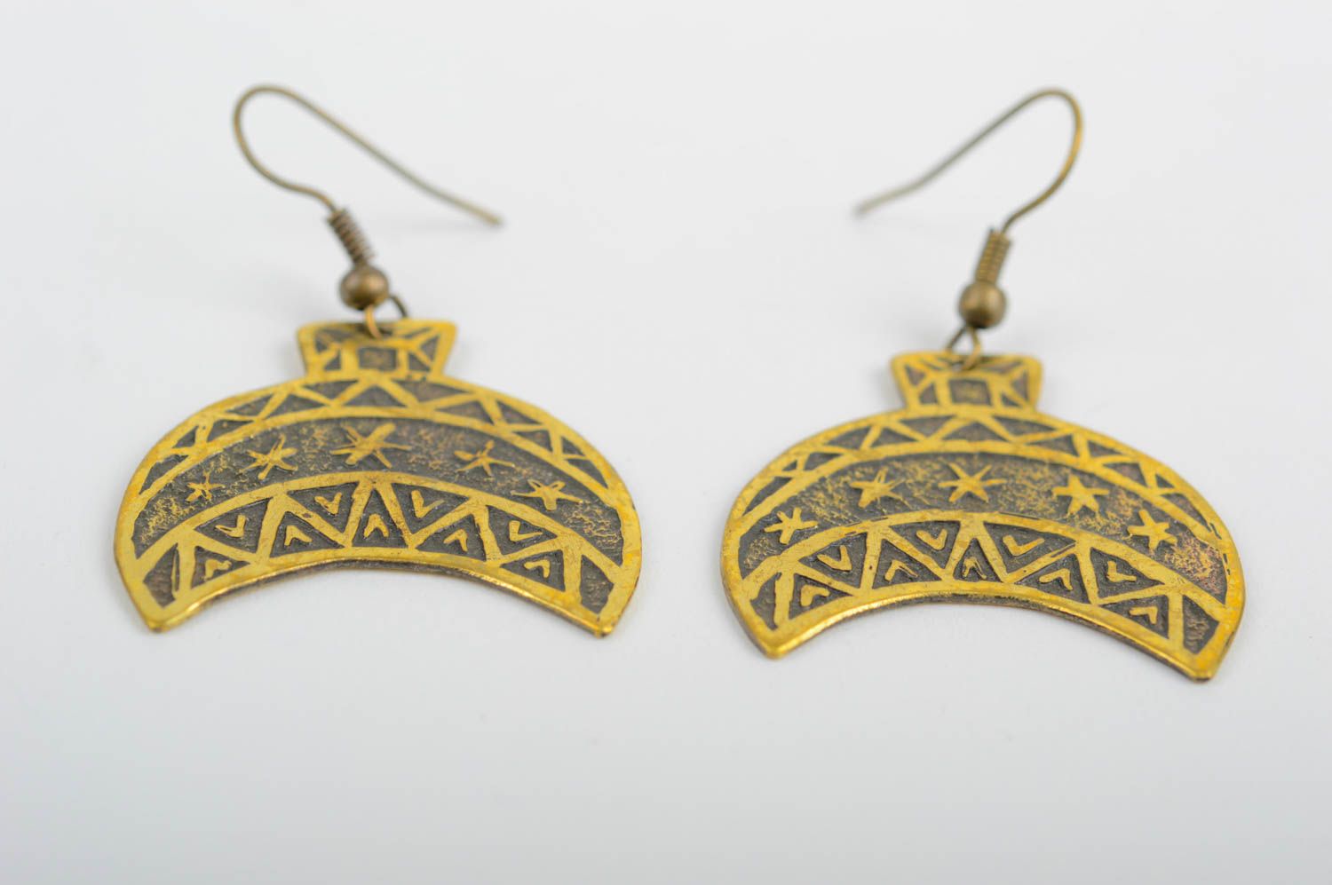 Handmade womens earrings metal jewelry earrings design fashion accessories photo 3
