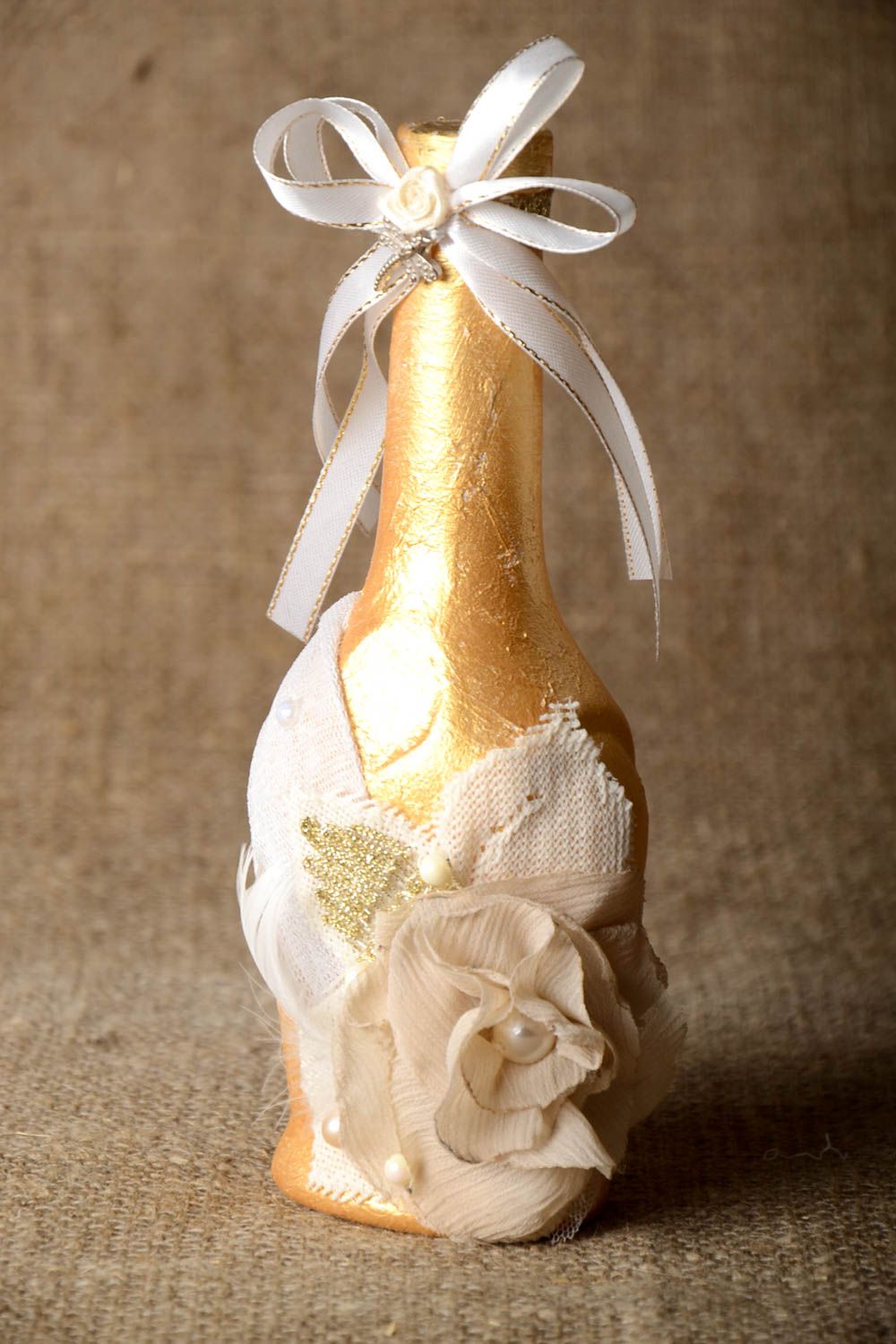 8 inches tall ceramic bottle vase for wedding décor in gold color 0,7 lb photo 1