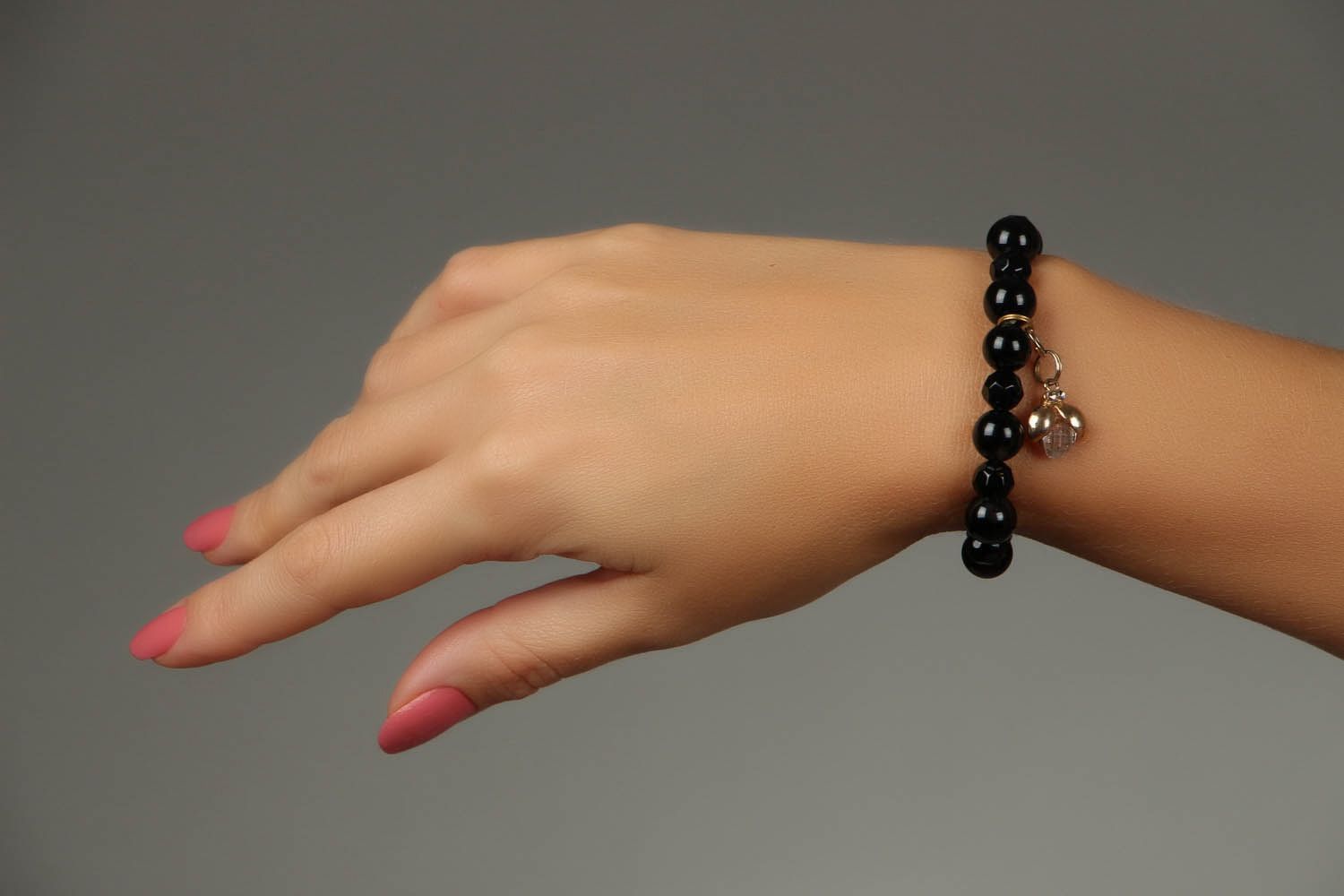 Agate bracelet on elastic band  photo 5