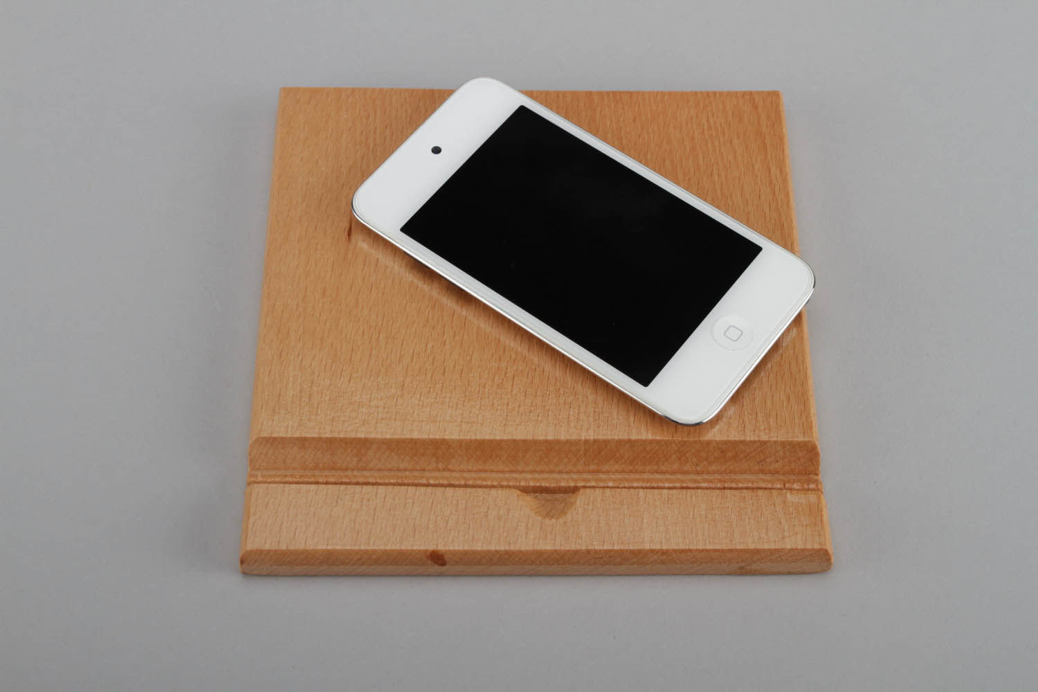 Handmade stand for gadget  photo 2