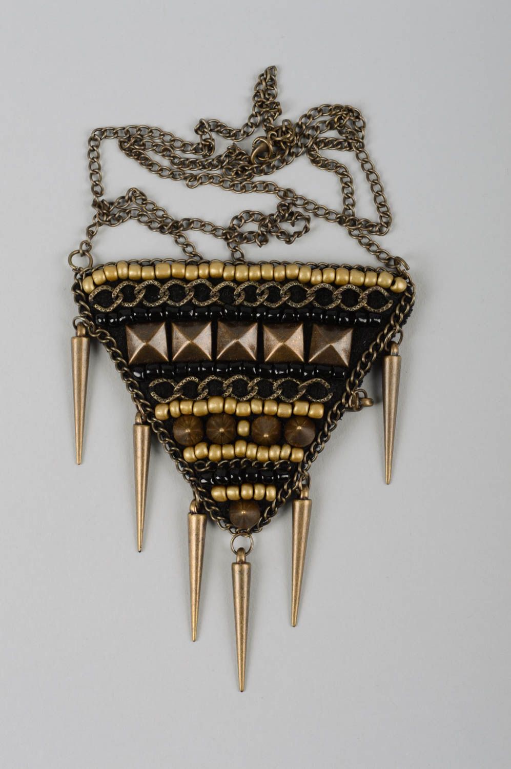 Колье из бисера украшение ручной работы ожерелье из бисера на цепочке красивое фото 3